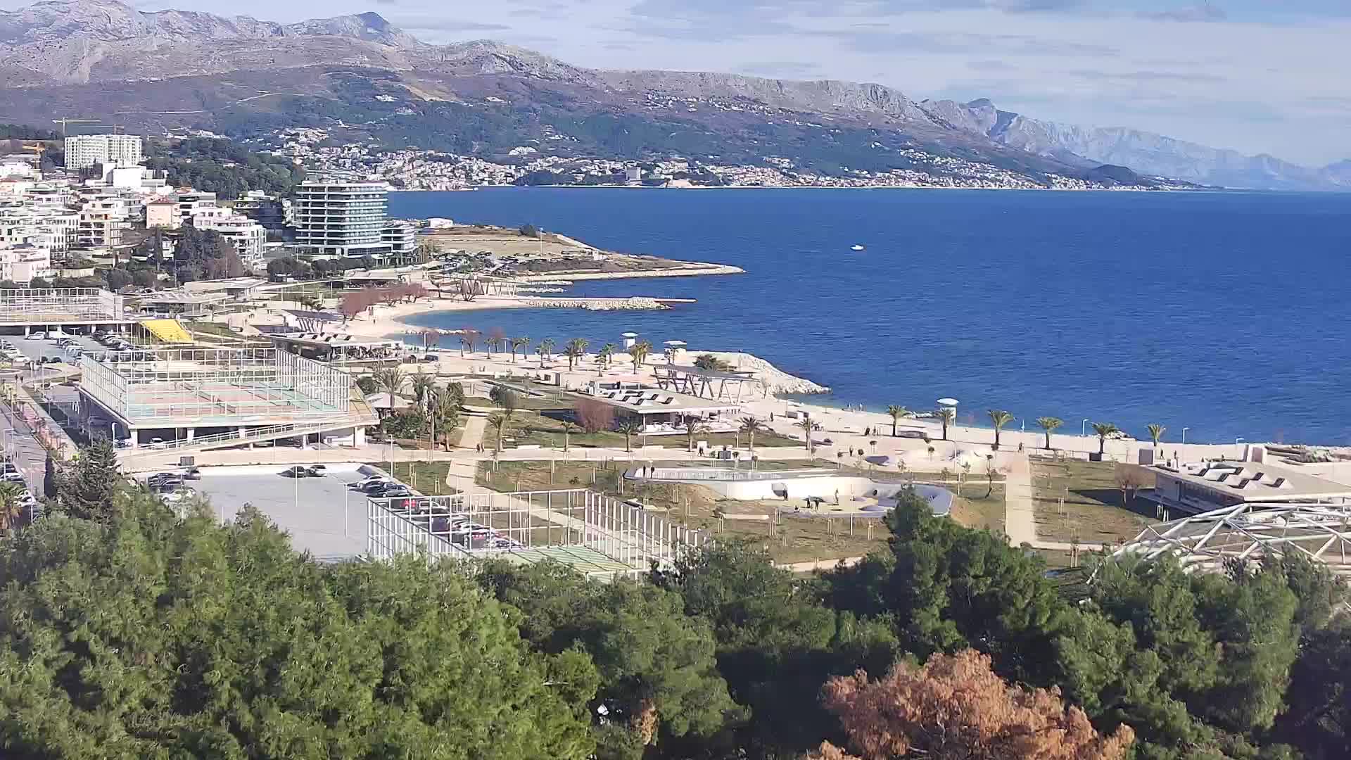 Plage Žnjan et installations sportives – Split