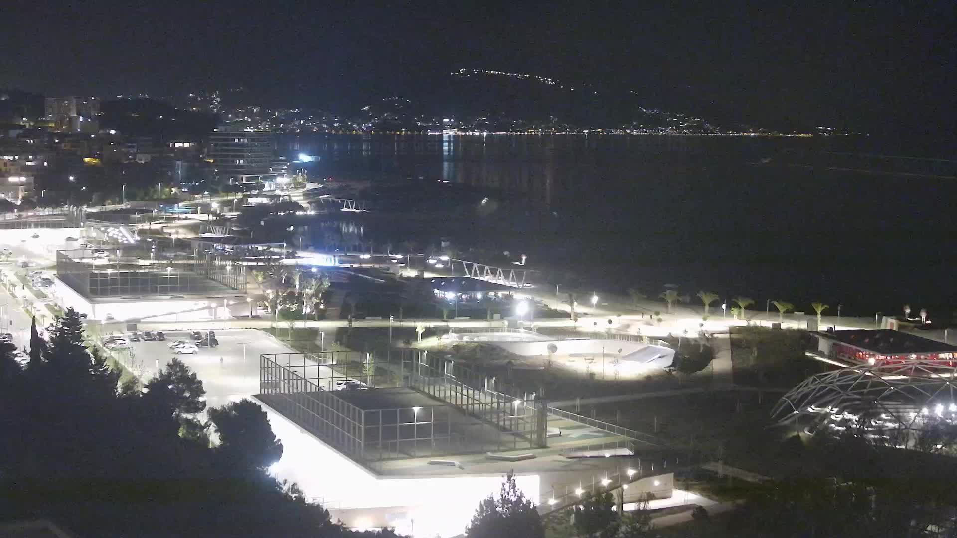 Playa Žnjan e instalaciones deportivas – Split