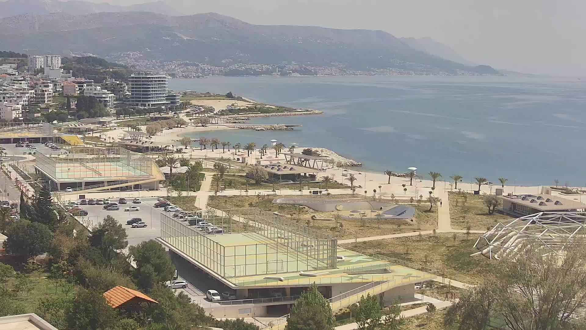 Plaža Žnjan in športni objekti – Split