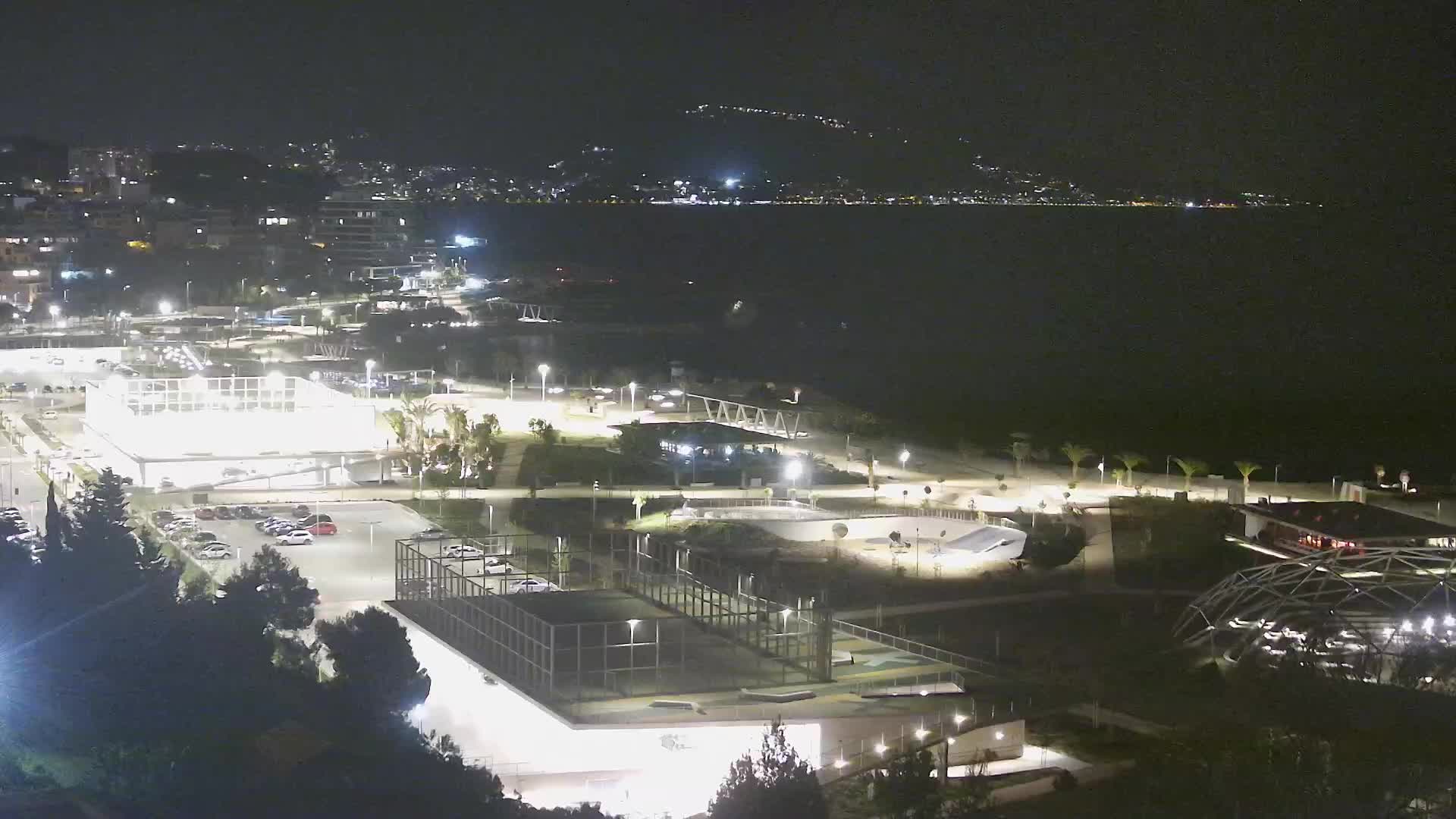 Playa Žnjan e instalaciones deportivas – Split