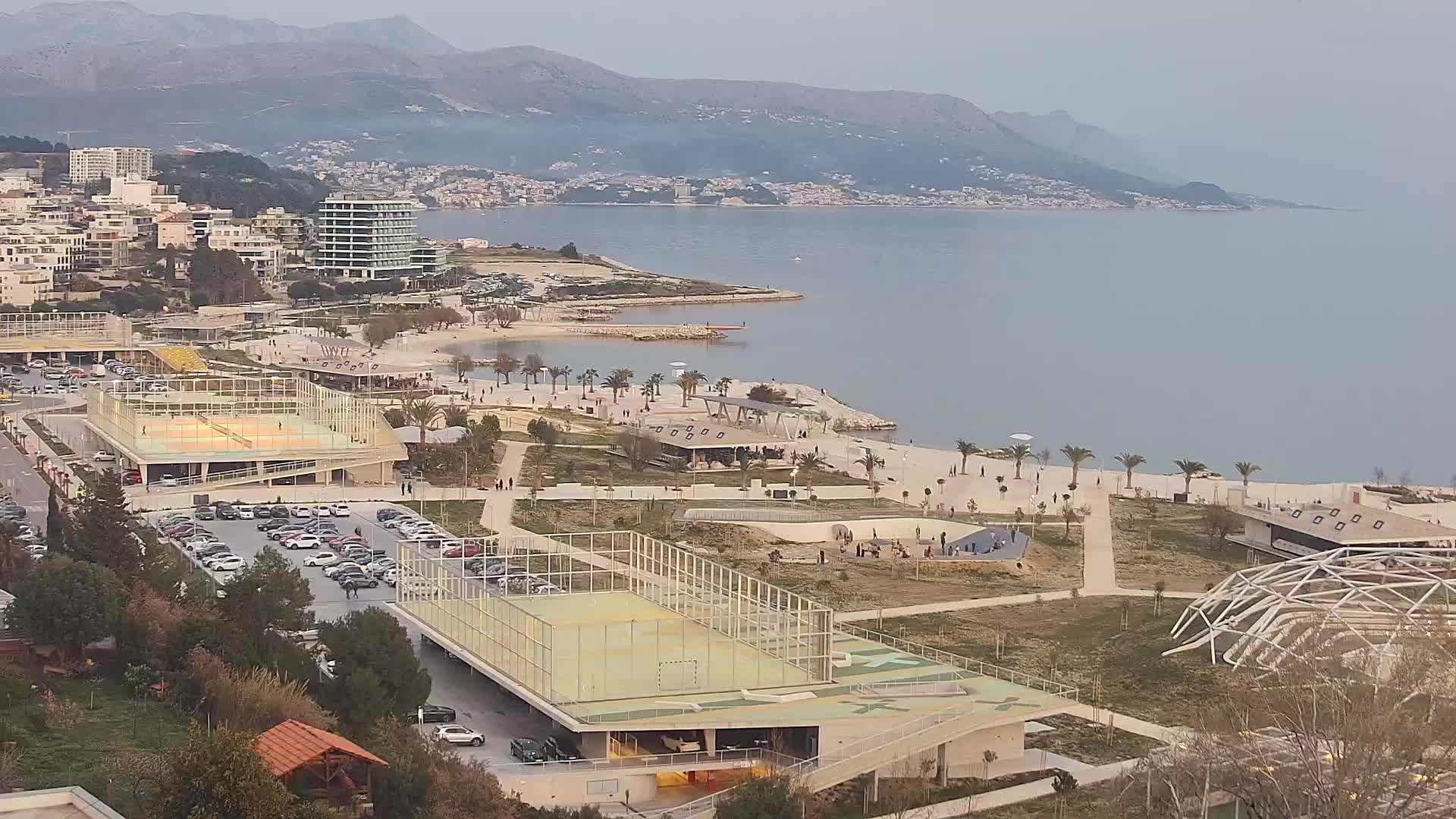 Playa Žnjan e instalaciones deportivas – Split