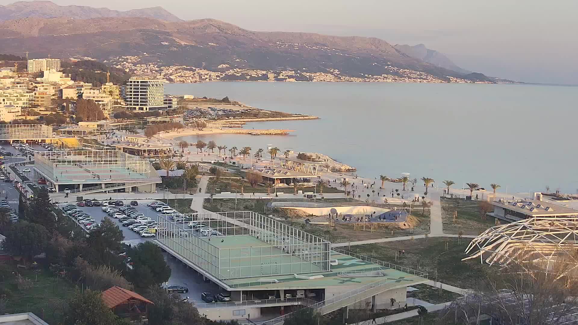 Plaža Žnjan in športni objekti – Split