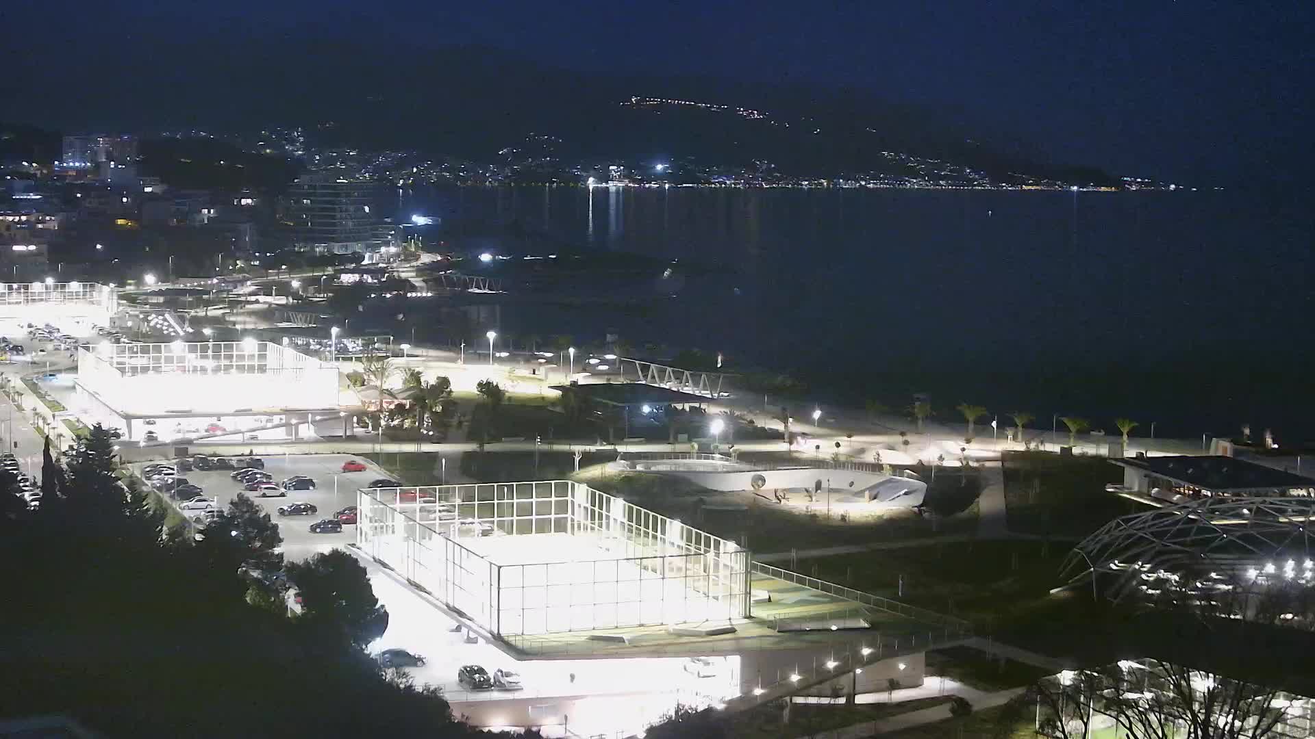 Playa Žnjan e instalaciones deportivas – Split