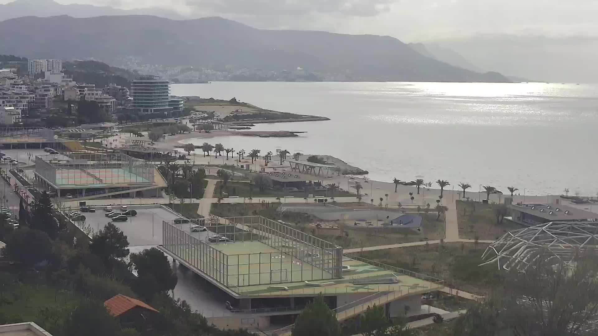 Plaža Žnjan in športni objekti – Split