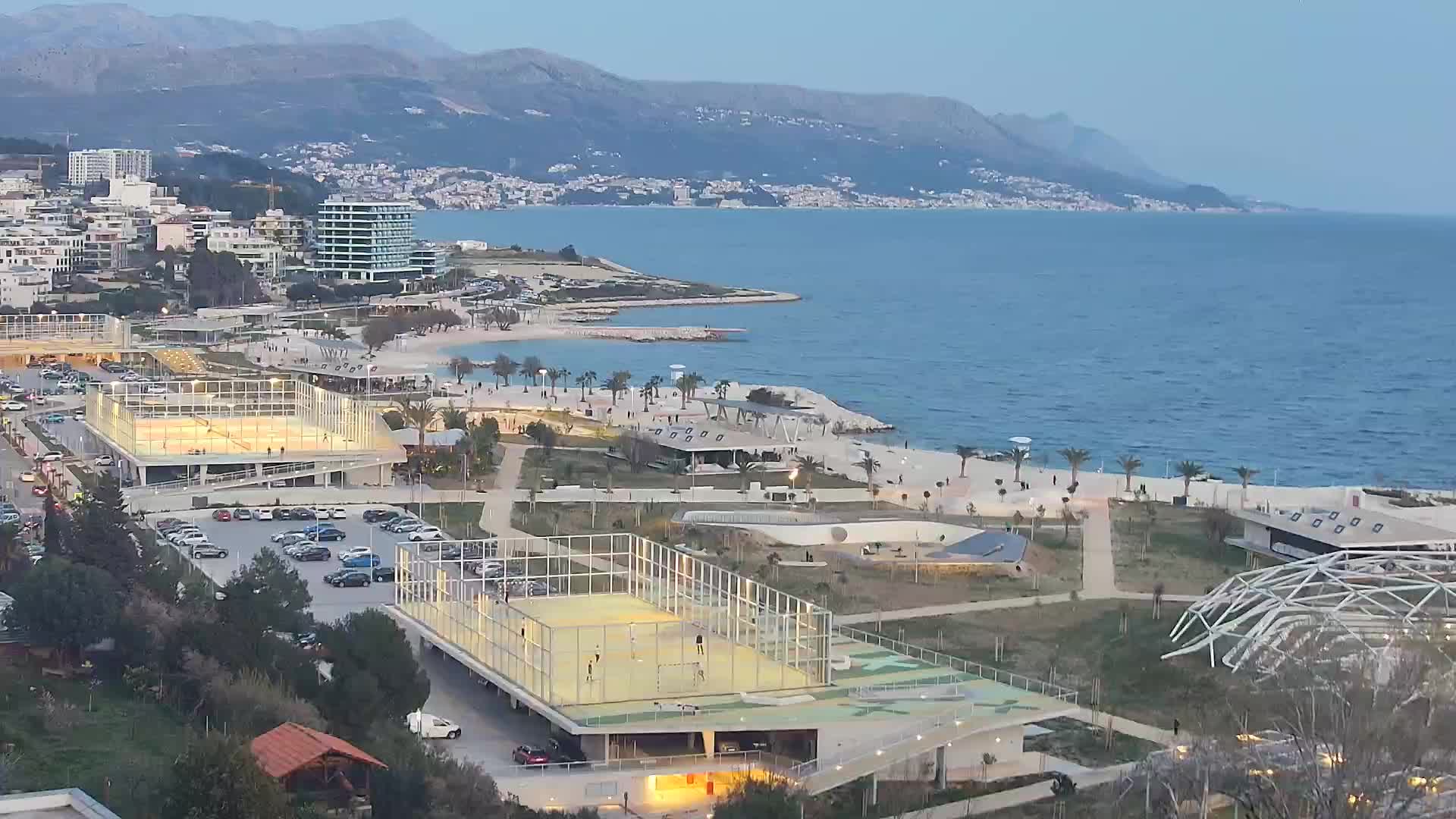 Playa Žnjan e instalaciones deportivas – Split