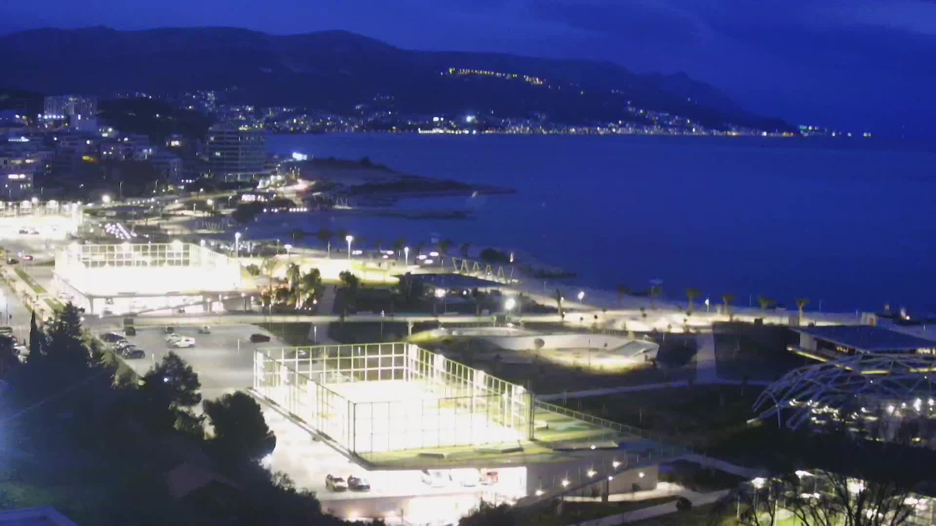 Plage Žnjan et installations sportives – Split