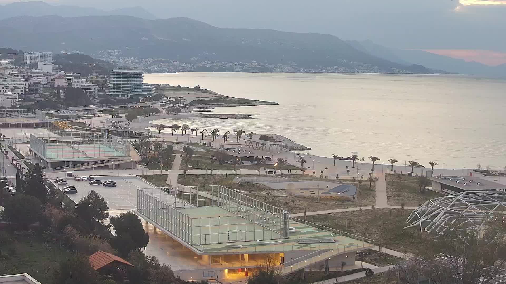 Plaža Žnjan in športni objekti – Split