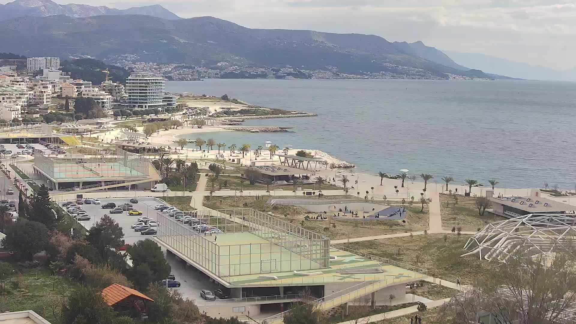 Playa Žnjan e instalaciones deportivas – Split