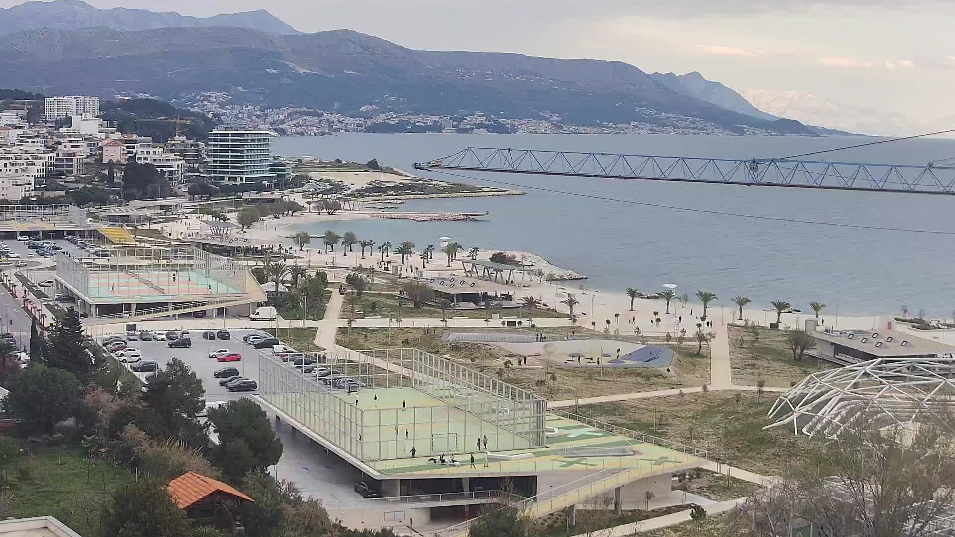 Plage Žnjan et installations sportives – Split