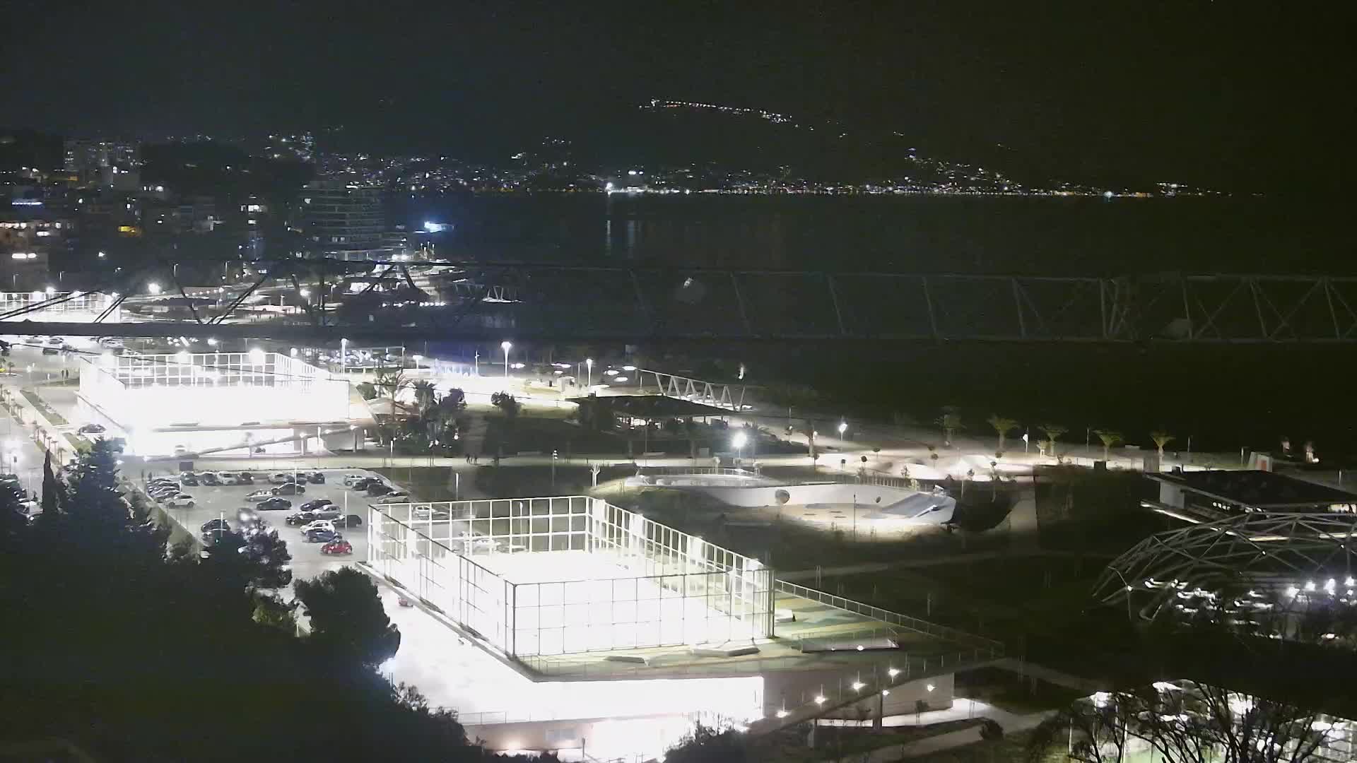 Playa Žnjan e instalaciones deportivas – Split