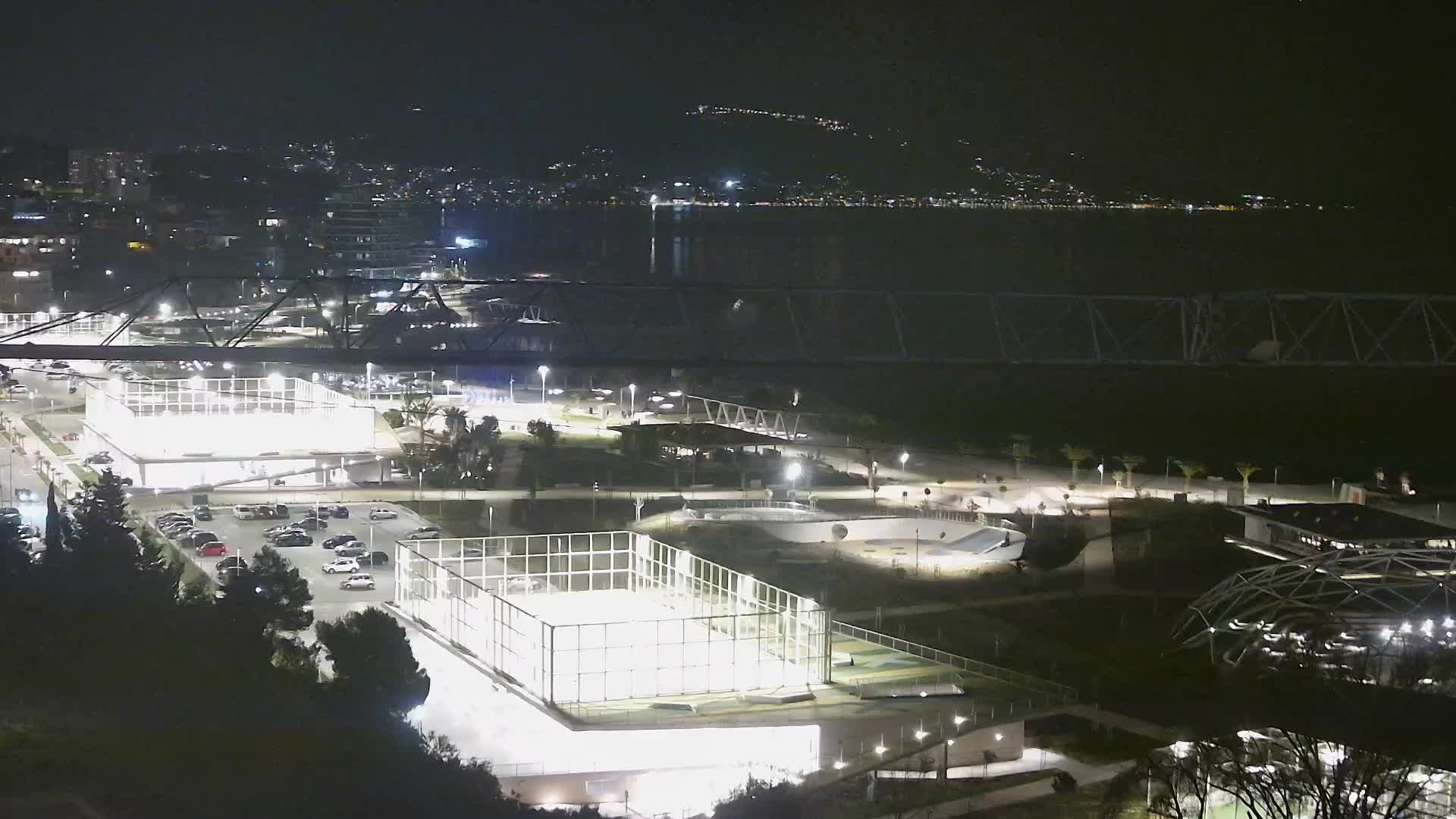 Plage Žnjan et installations sportives – Split