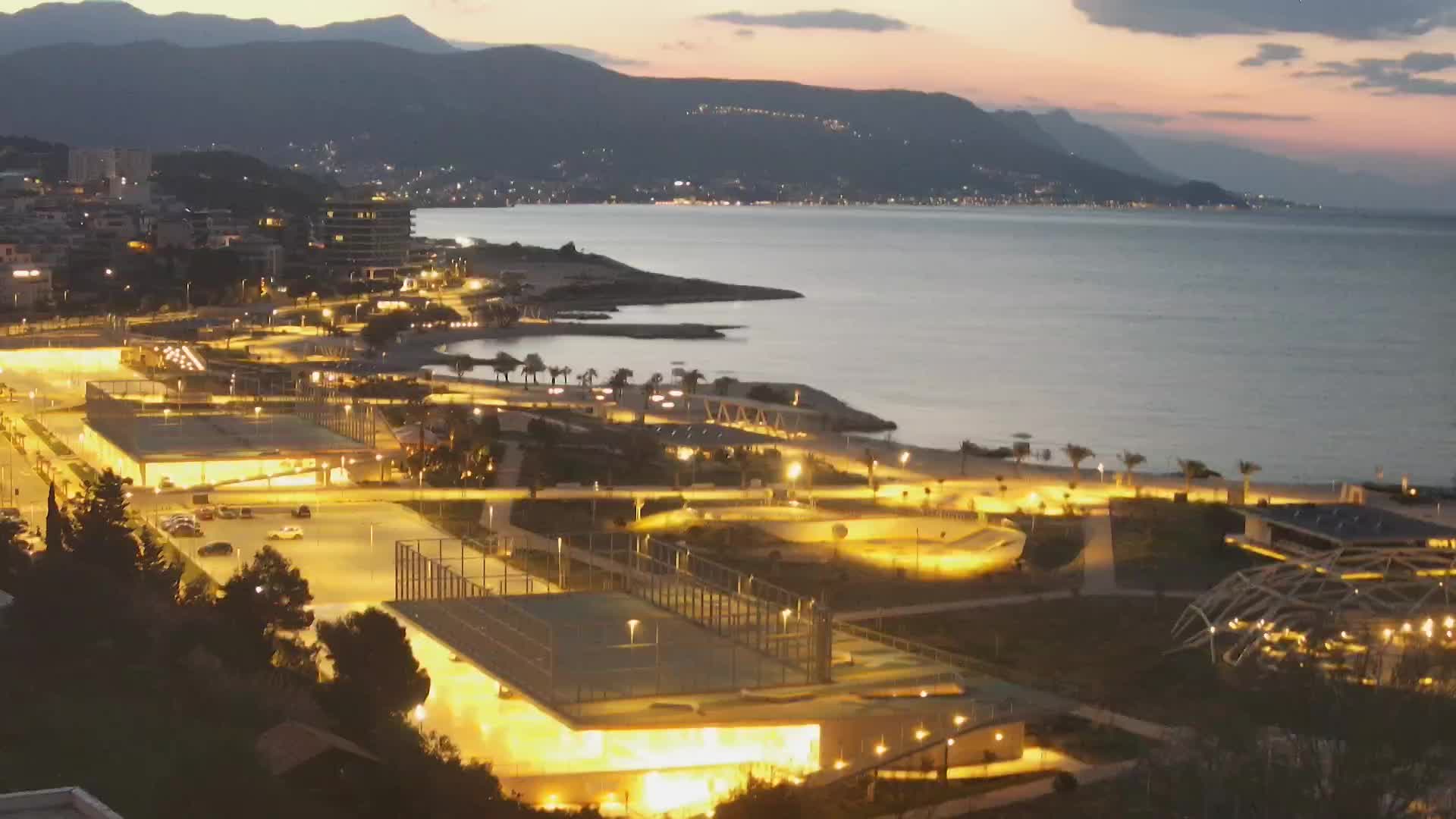 Plage Žnjan et installations sportives – Split