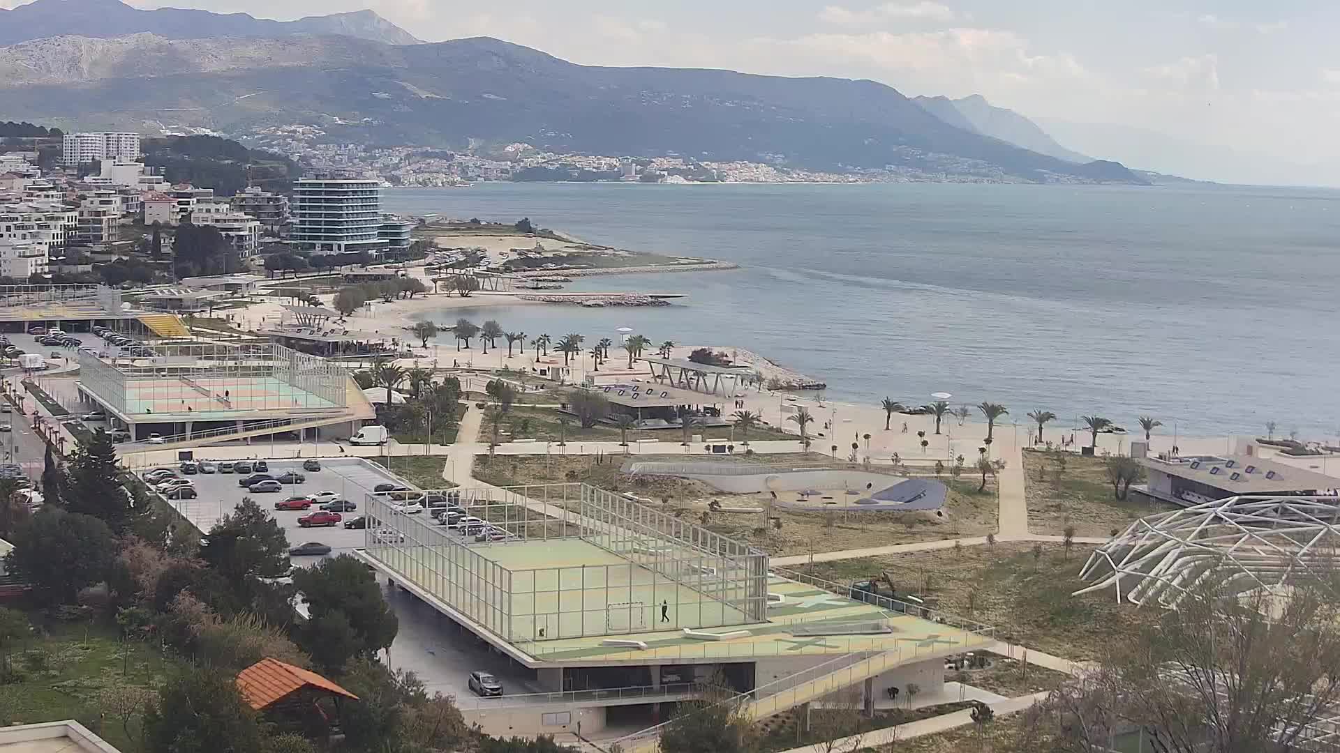Plage Žnjan et installations sportives – Split