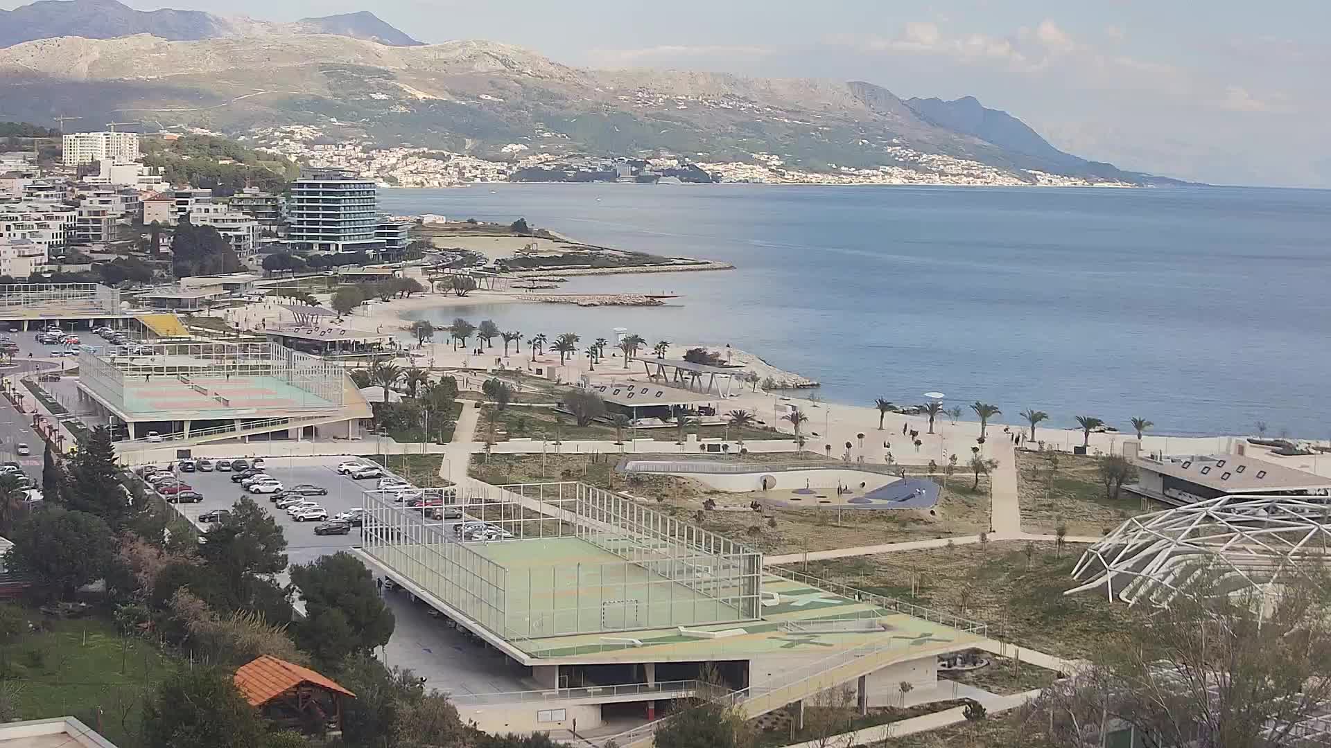 Playa Žnjan e instalaciones deportivas – Split