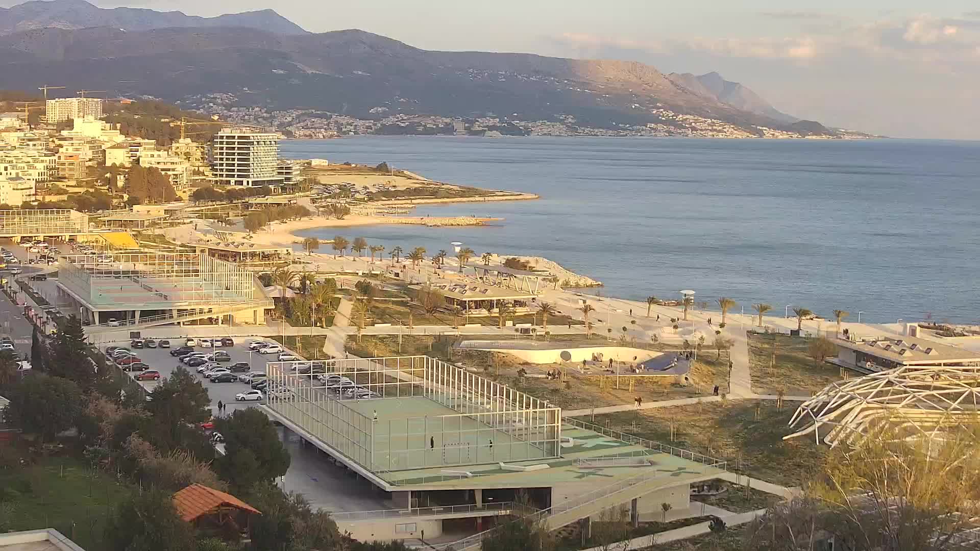 Plaža Žnjan in športni objekti – Split
