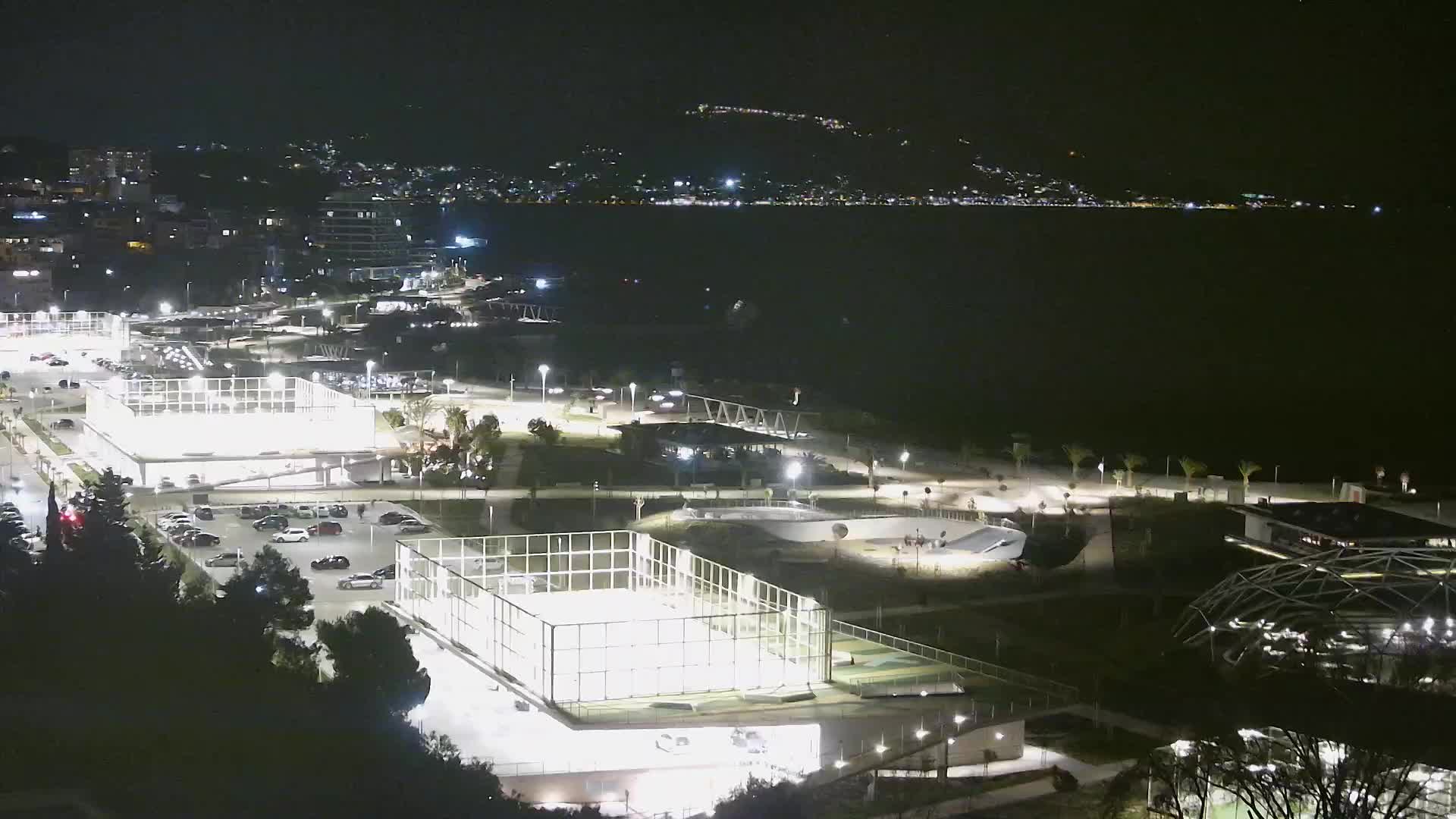 Plage Žnjan et installations sportives – Split