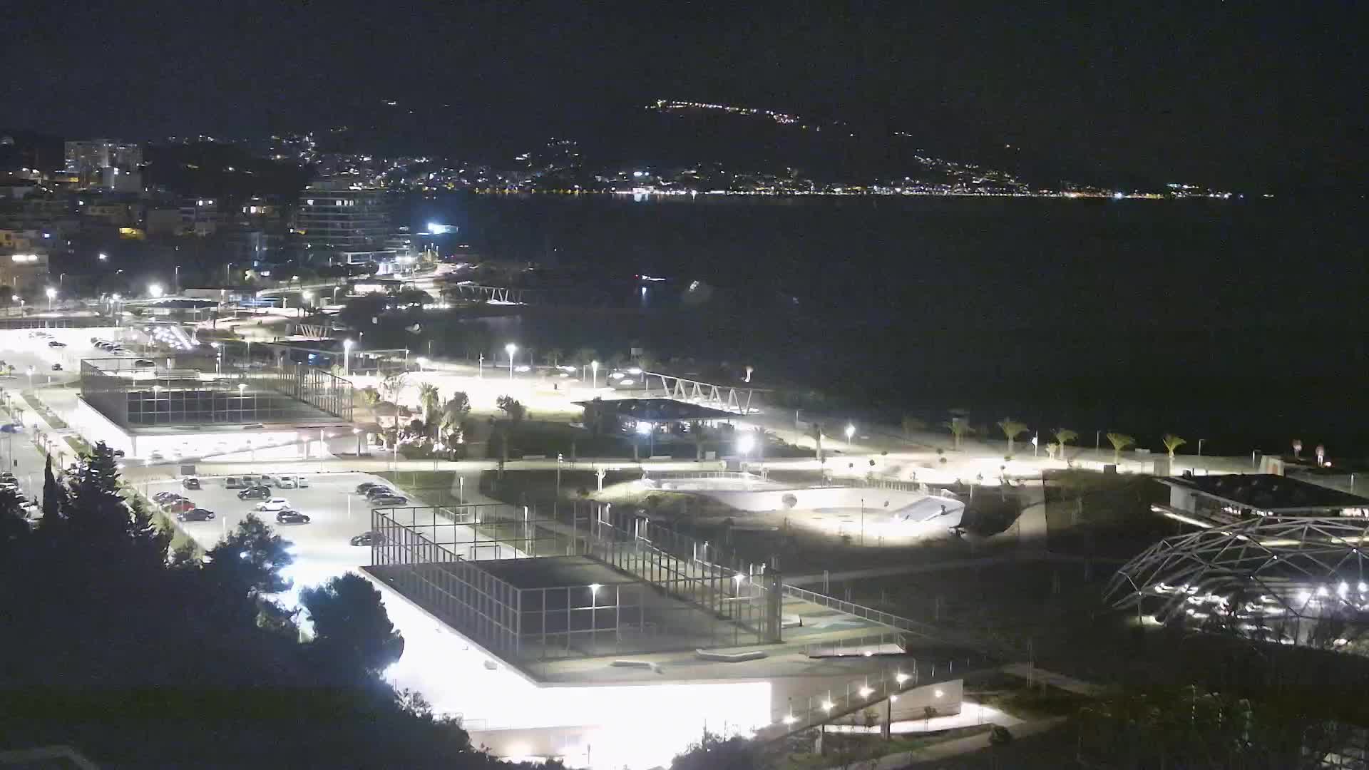 Playa Žnjan e instalaciones deportivas – Split