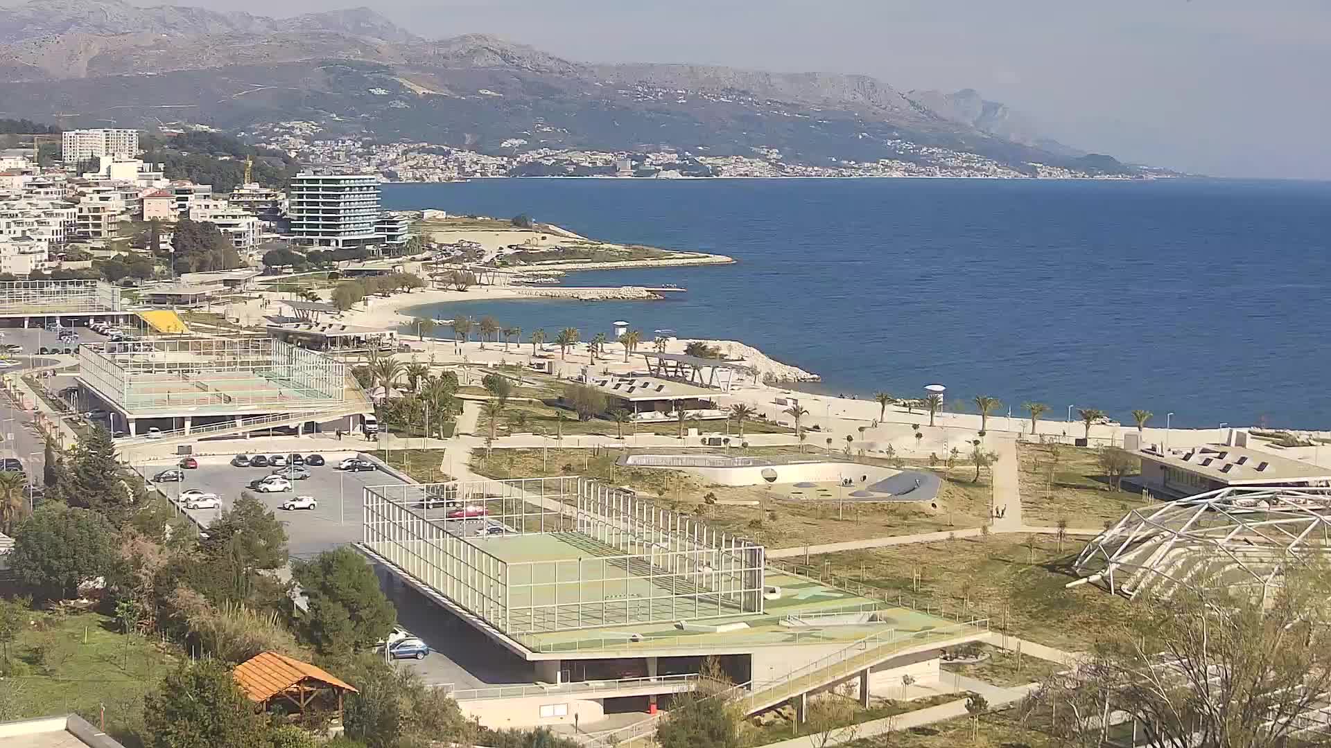 Plaža Žnjan in športni objekti – Split