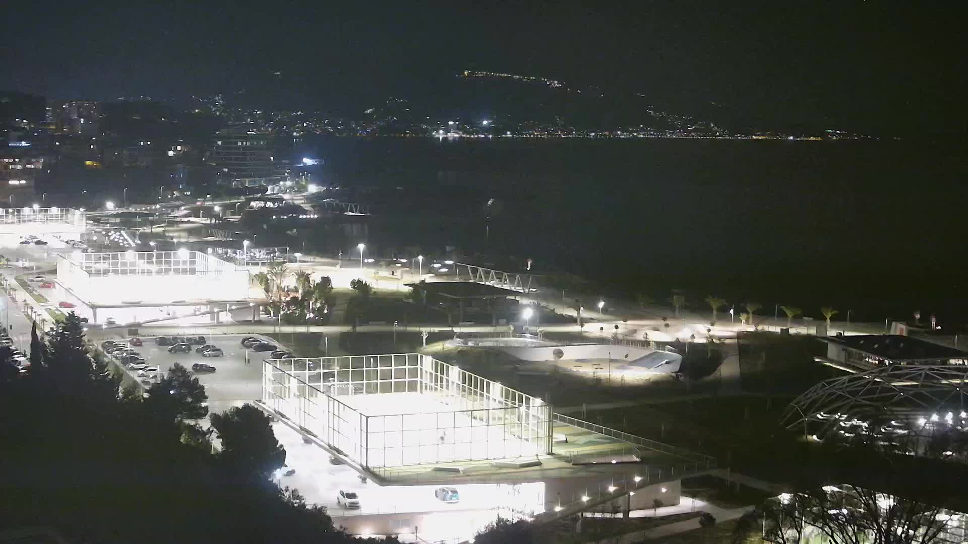 Playa Žnjan e instalaciones deportivas – Split