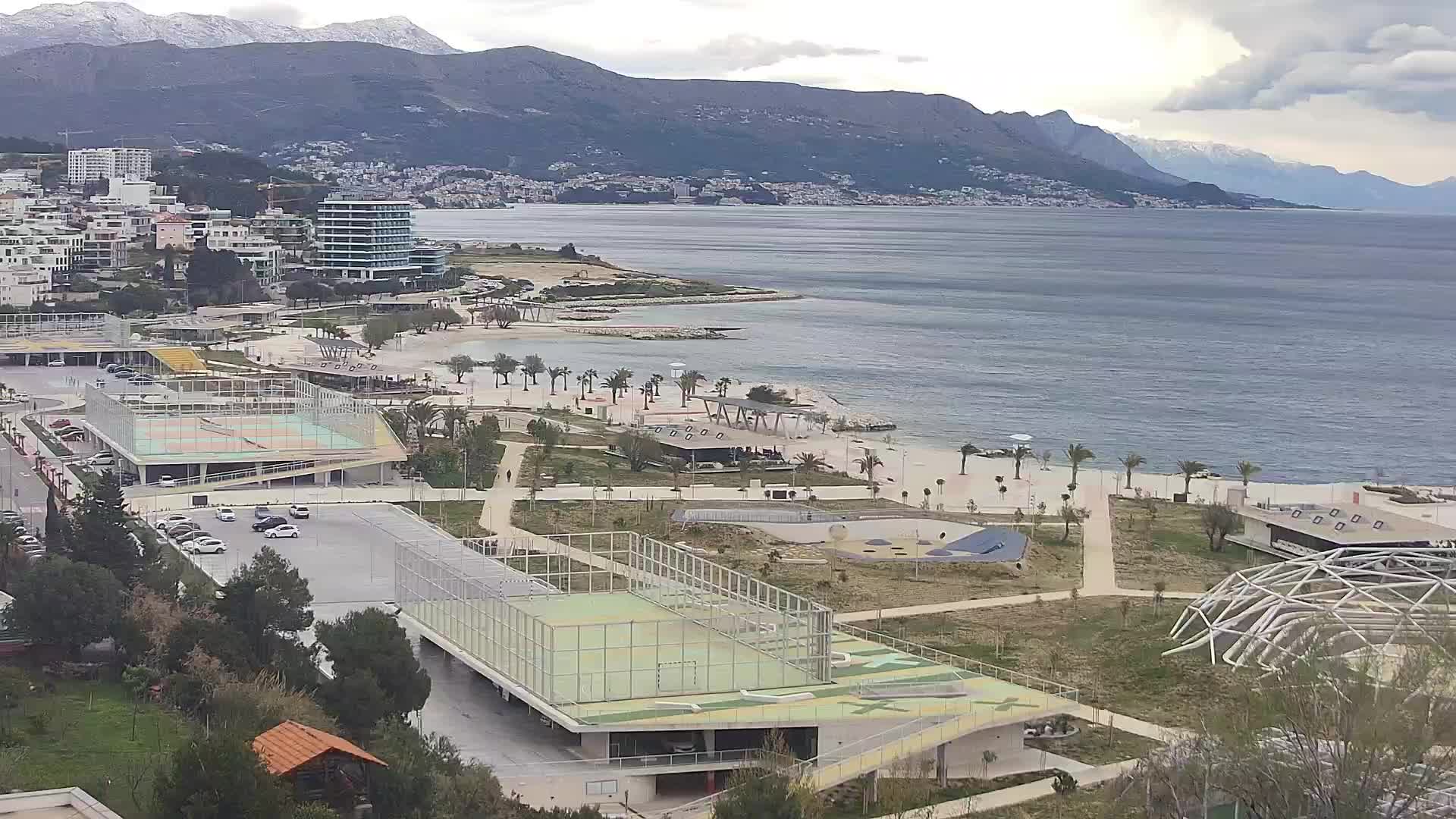 Plaža Žnjan in športni objekti – Split