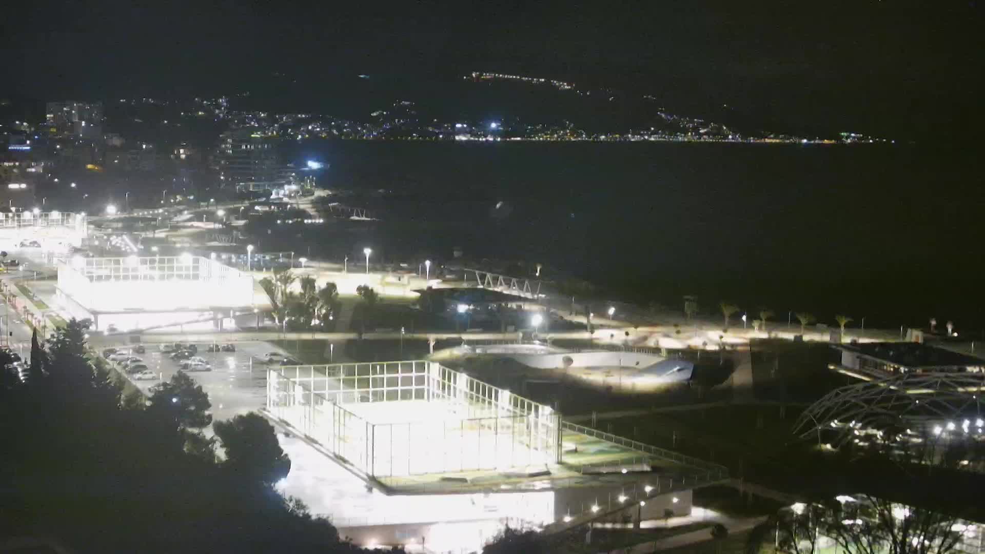 Plaža Žnjan in športni objekti – Split