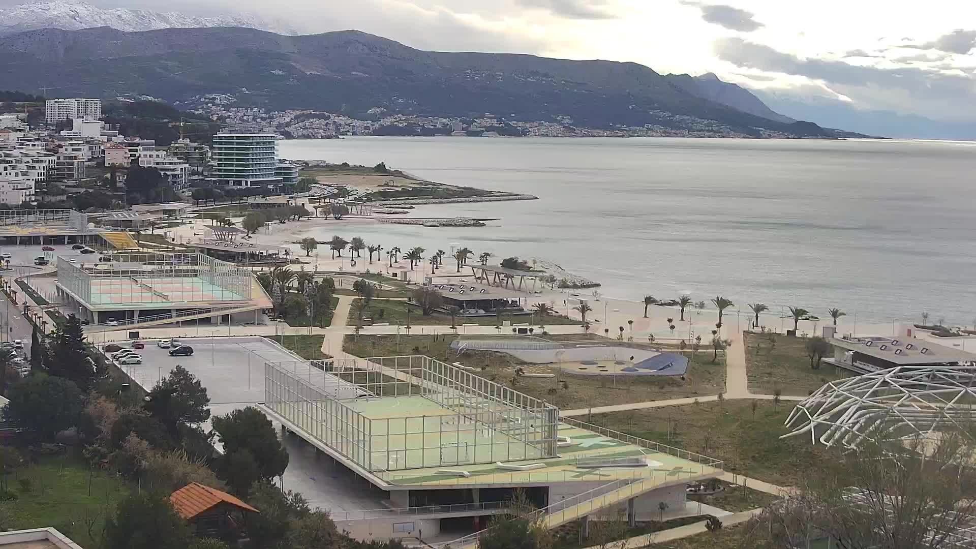 Plage Žnjan et installations sportives – Split