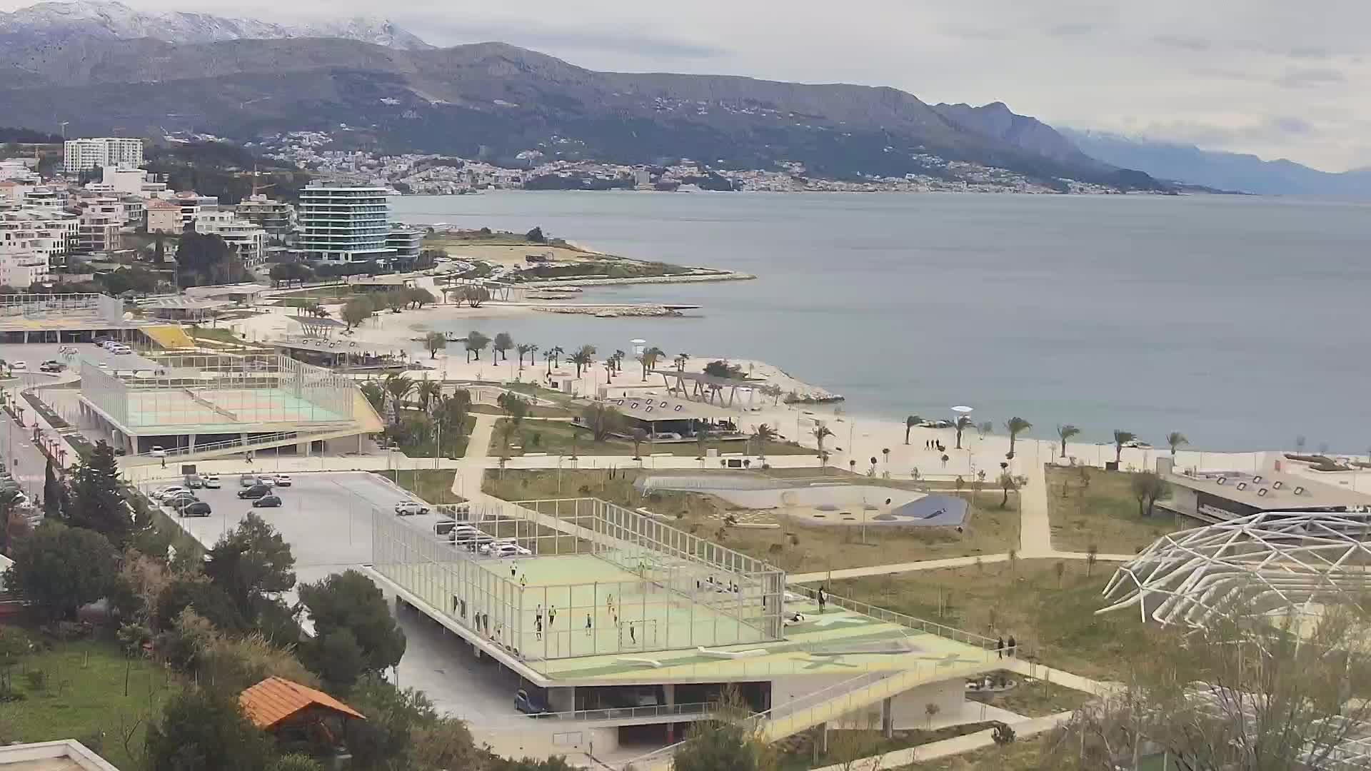 Playa Žnjan e instalaciones deportivas – Split