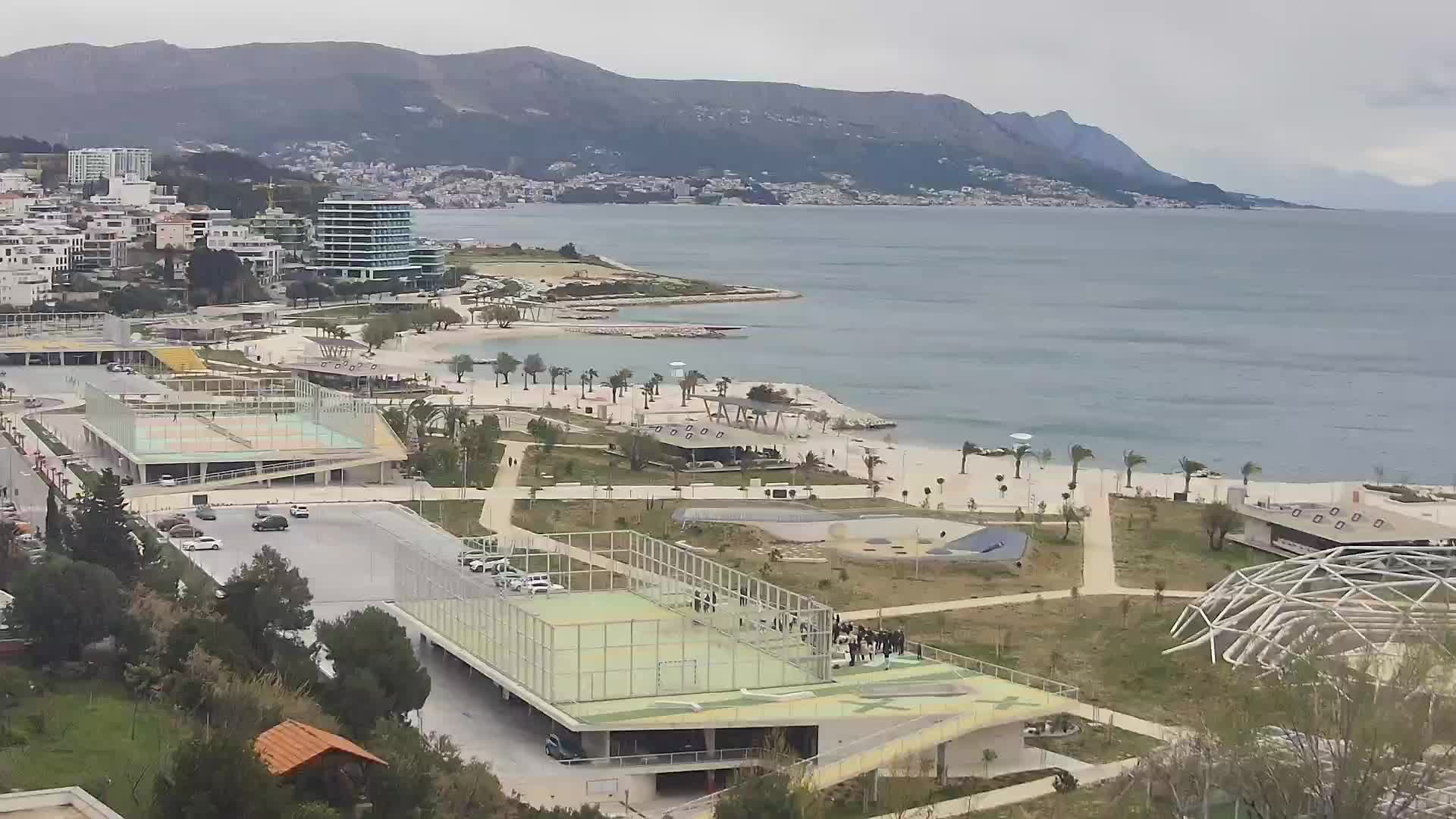 Playa Žnjan e instalaciones deportivas – Split