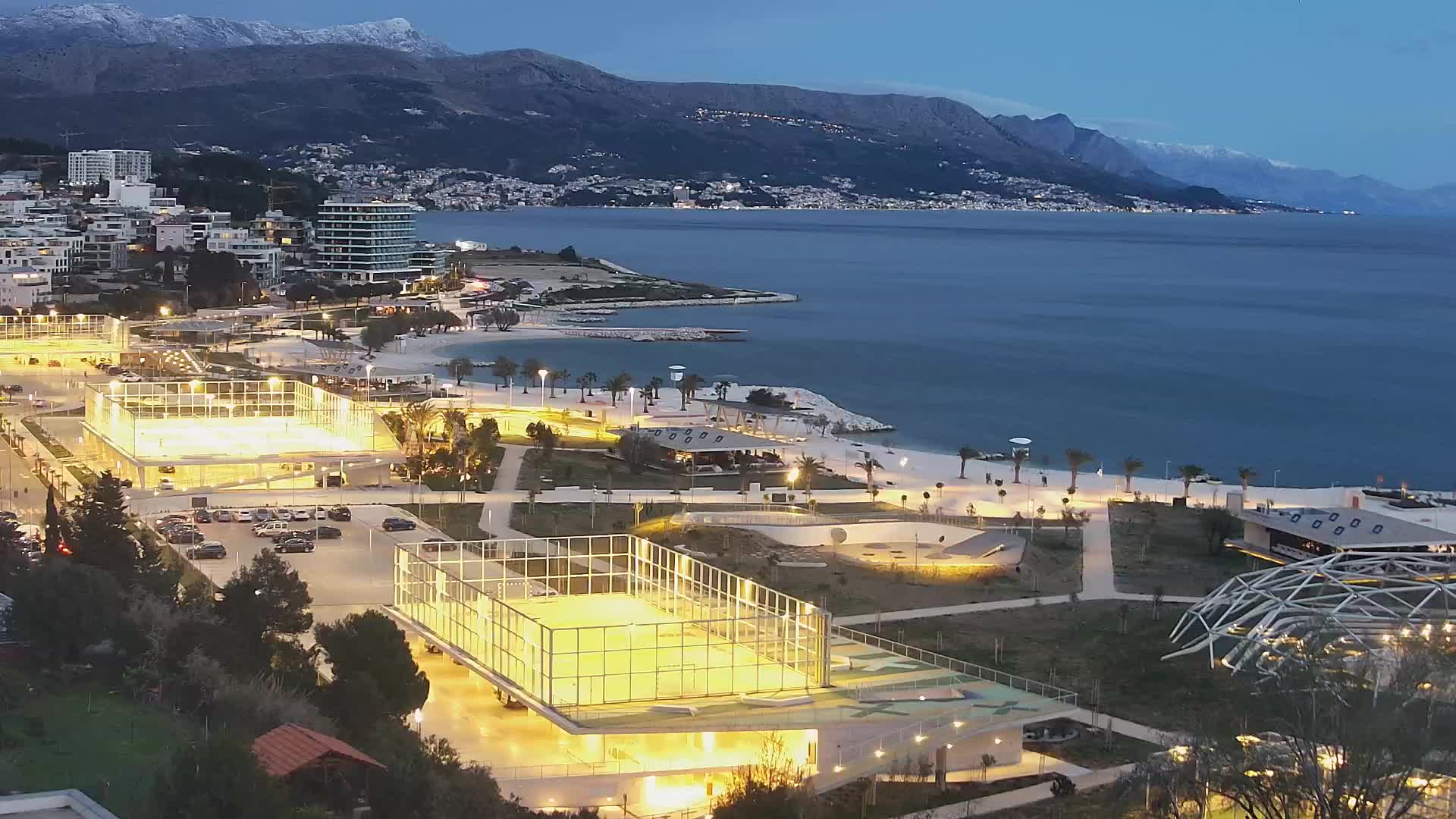 Plage Žnjan et installations sportives – Split