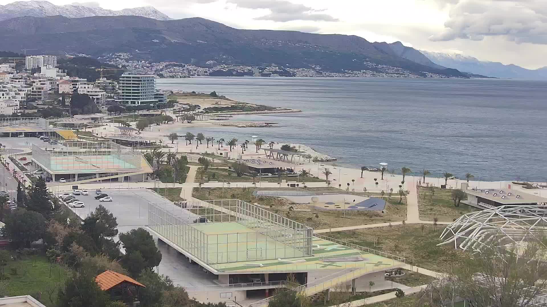 Playa Žnjan e instalaciones deportivas – Split