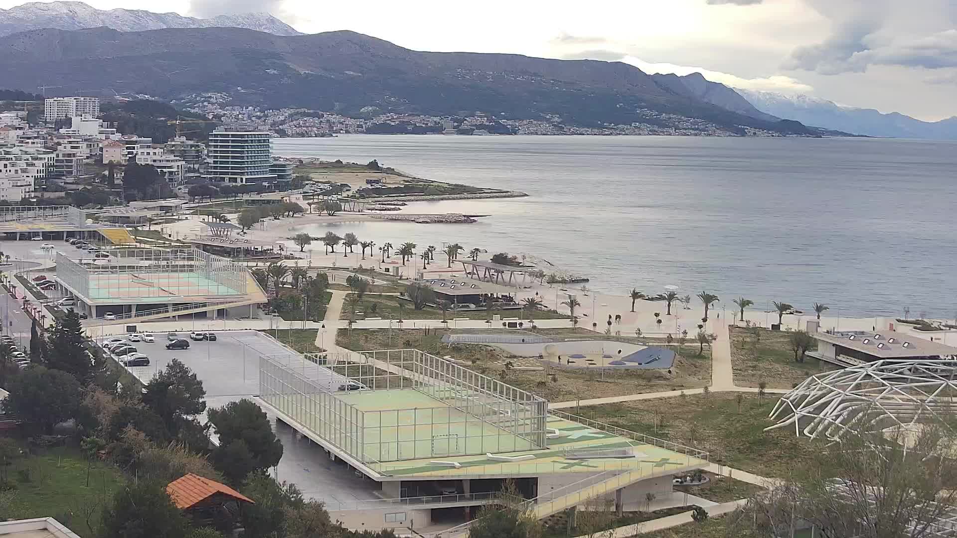 Plage Žnjan et installations sportives – Split