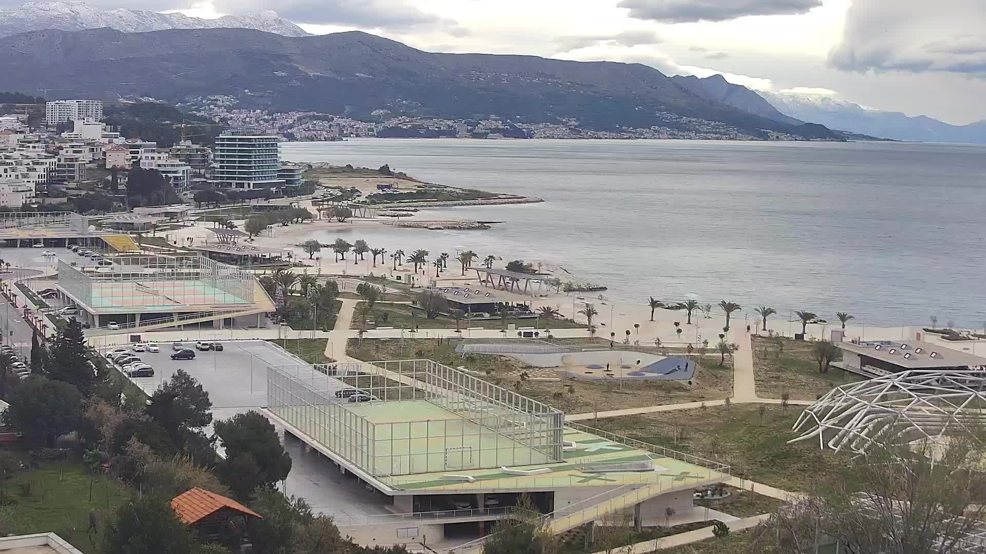 Playa Žnjan e instalaciones deportivas – Split