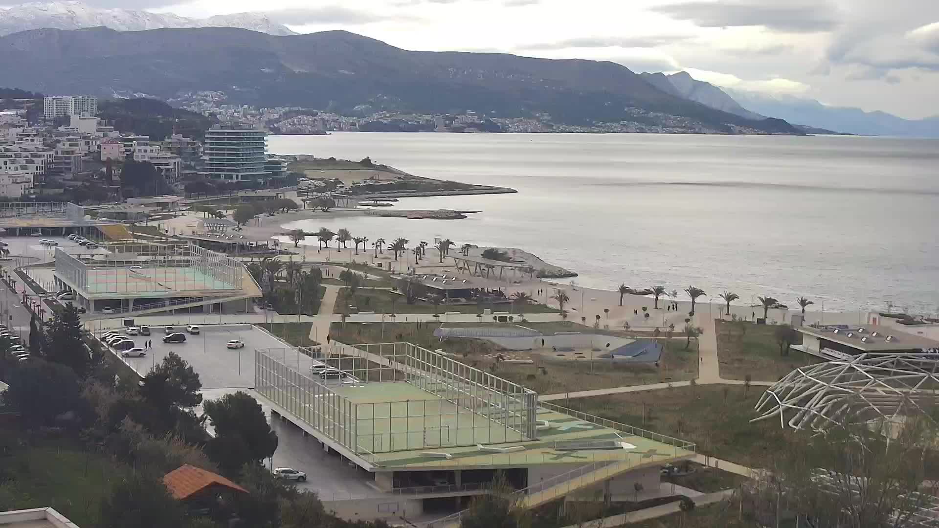 Plage Žnjan et installations sportives – Split