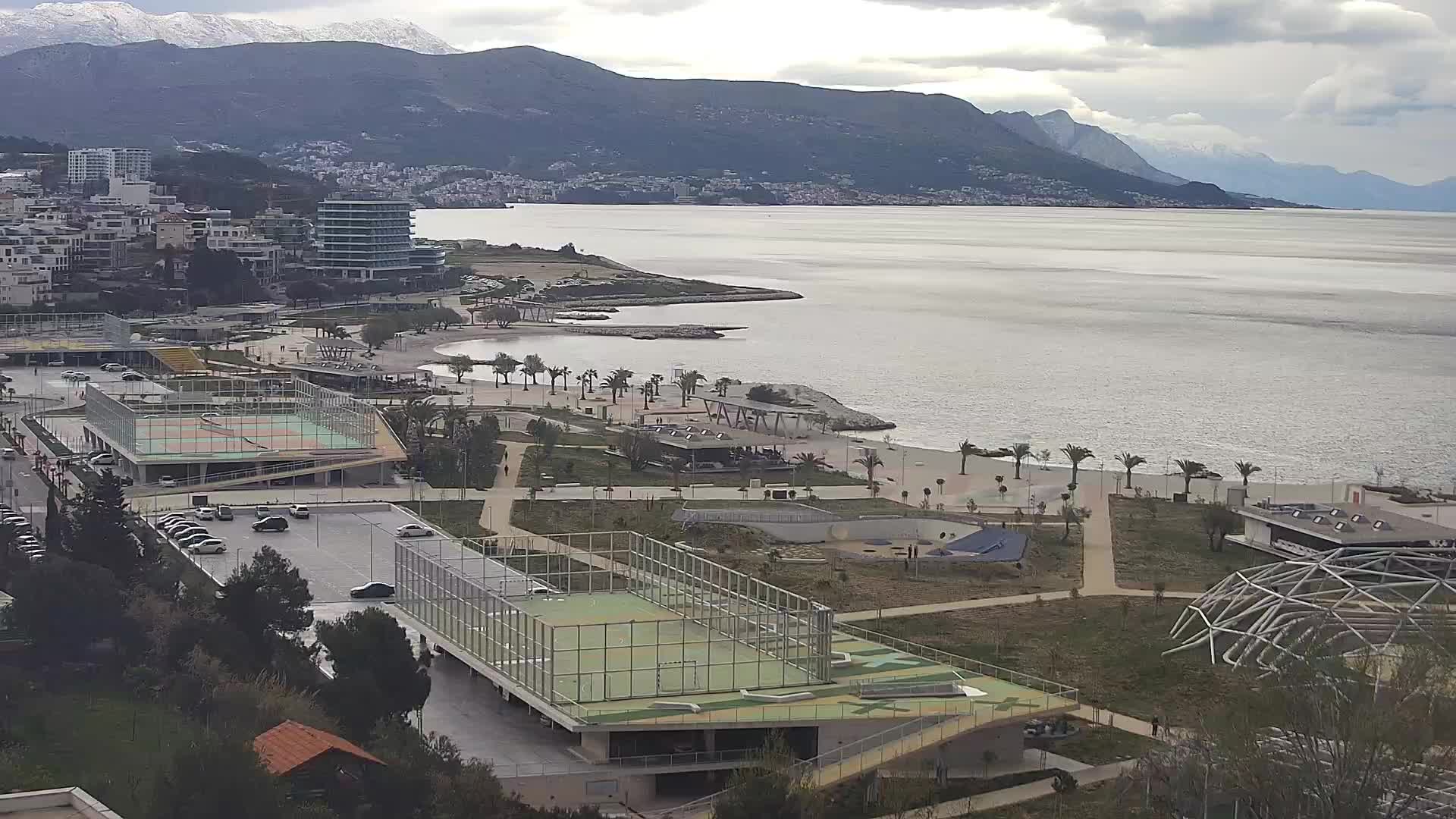 Plaža Žnjan in športni objekti – Split