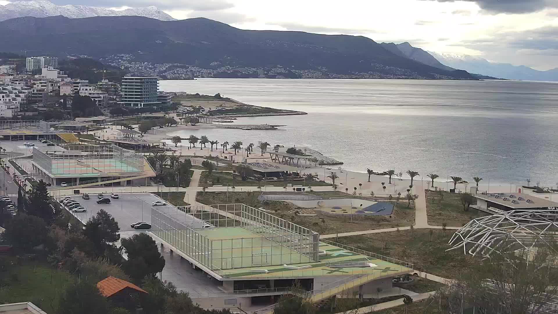 Plaža Žnjan in športni objekti – Split