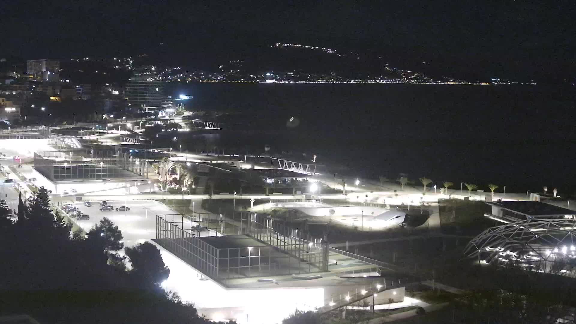 Playa Žnjan e instalaciones deportivas – Split