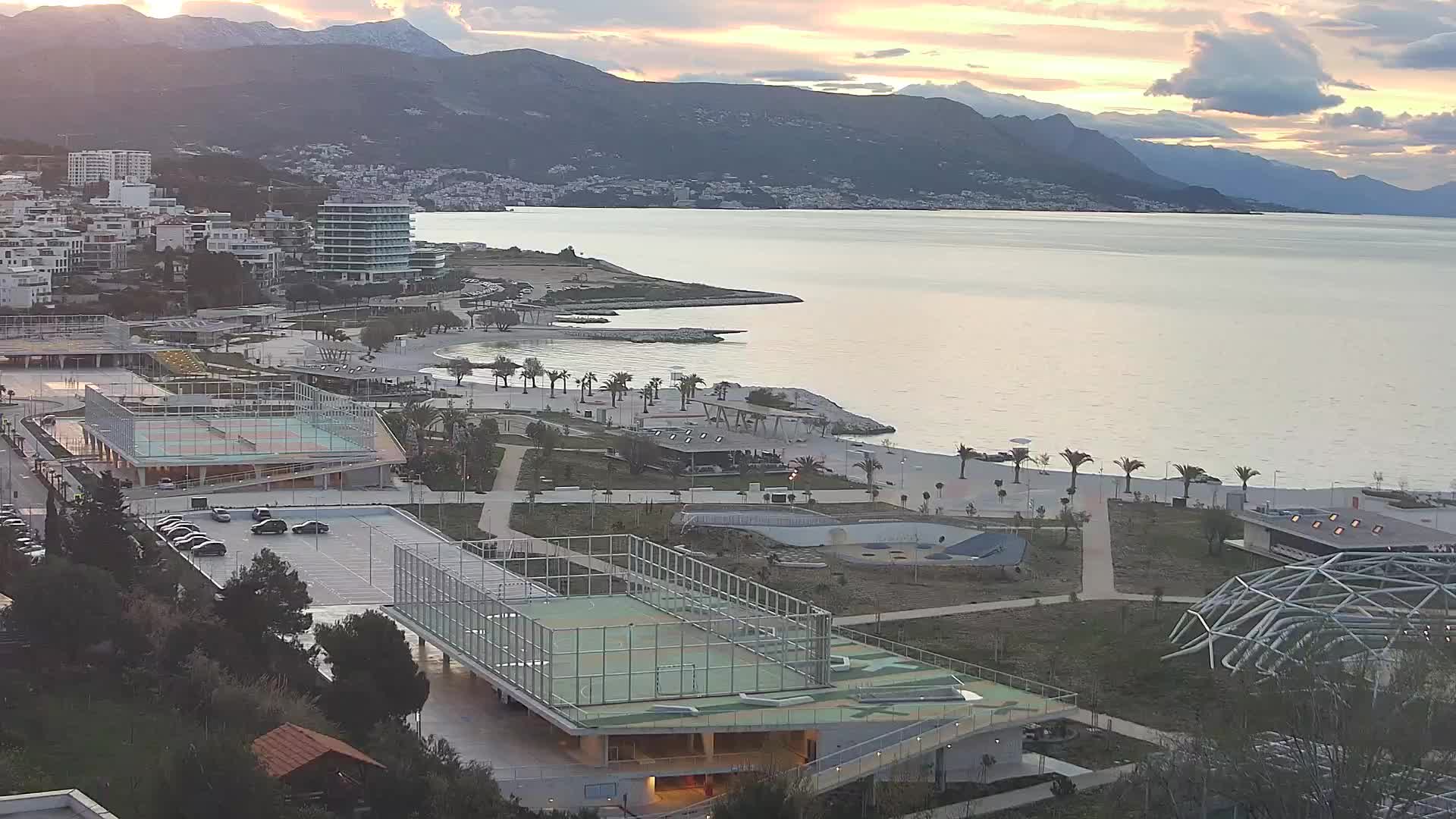 Playa Žnjan e instalaciones deportivas – Split