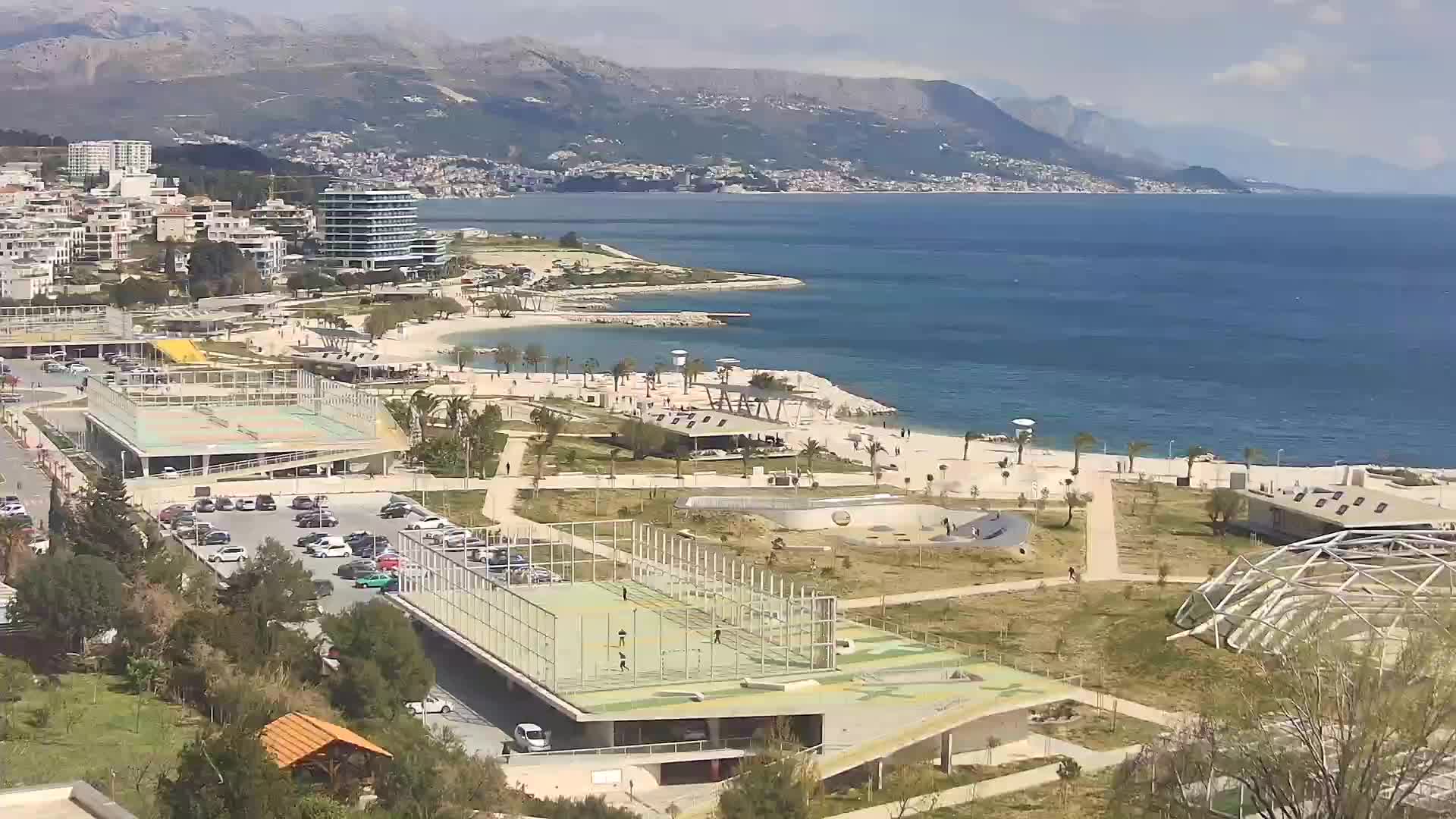 Plaža Žnjan in športni objekti – Split