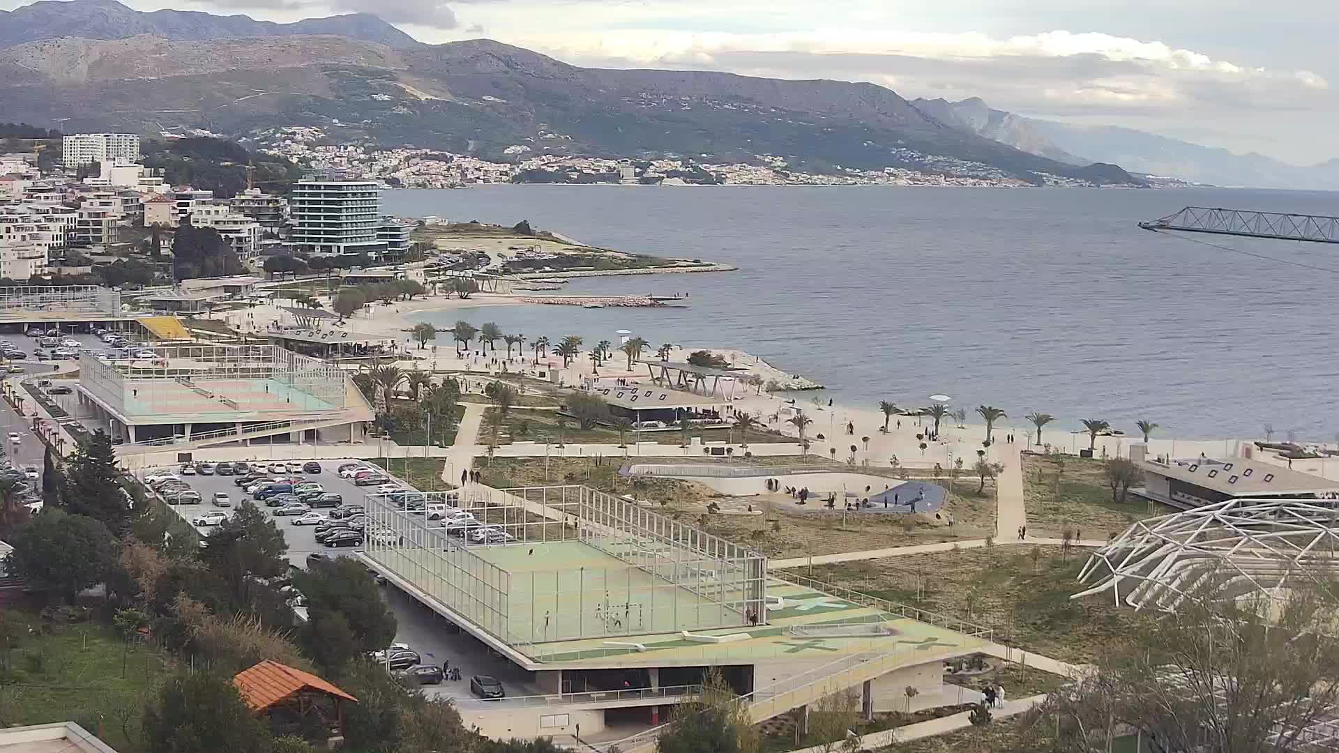 Plaža Žnjan in športni objekti – Split