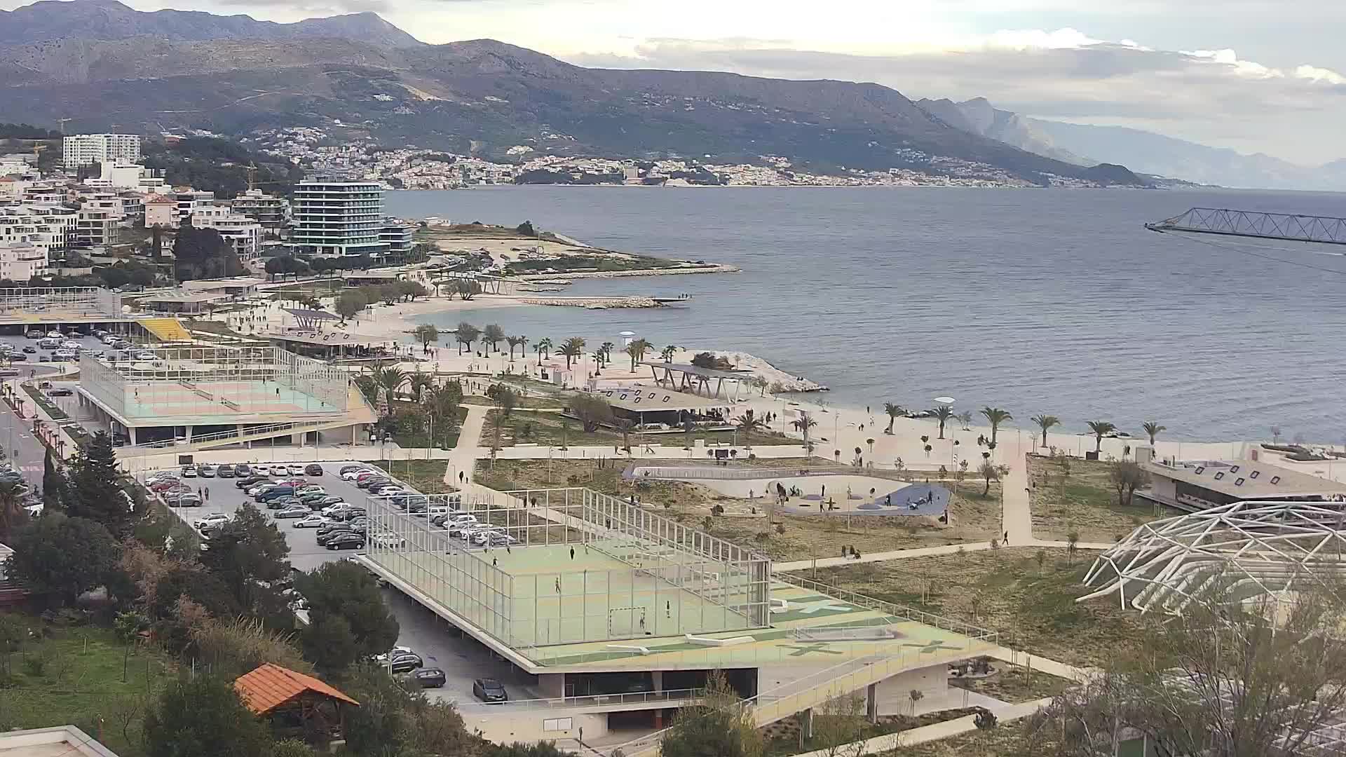 Playa Žnjan e instalaciones deportivas – Split