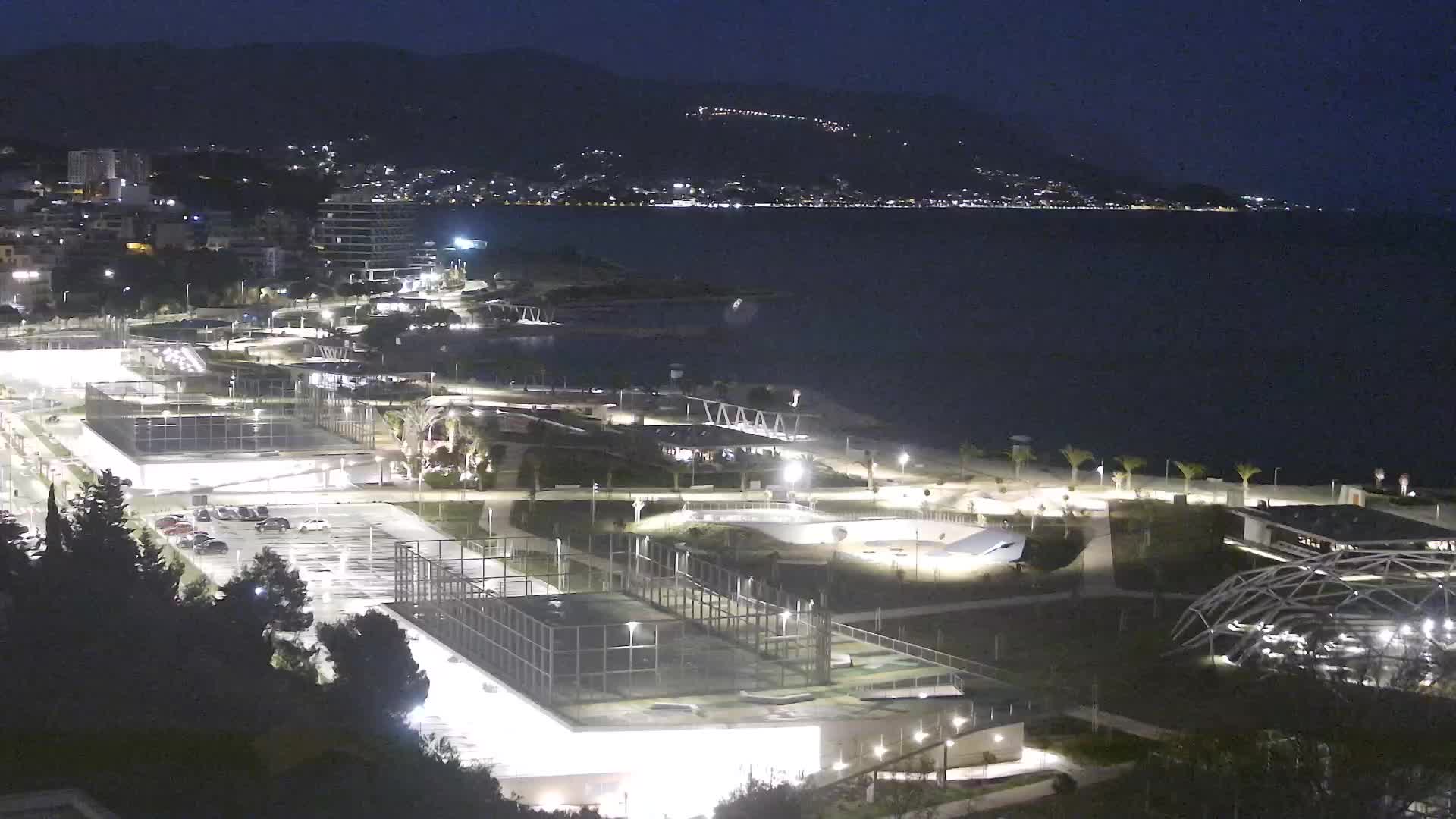 Plage Žnjan et installations sportives – Split