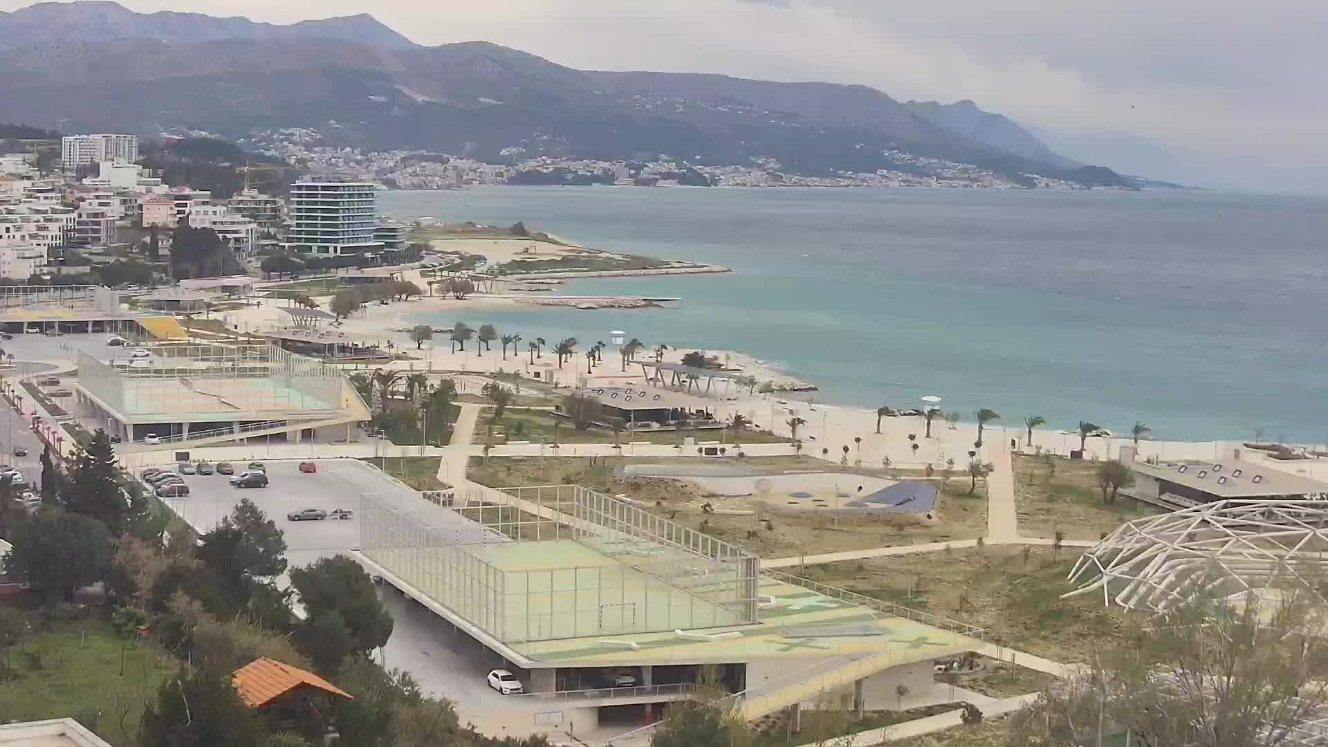Plaža Žnjan in športni objekti – Split