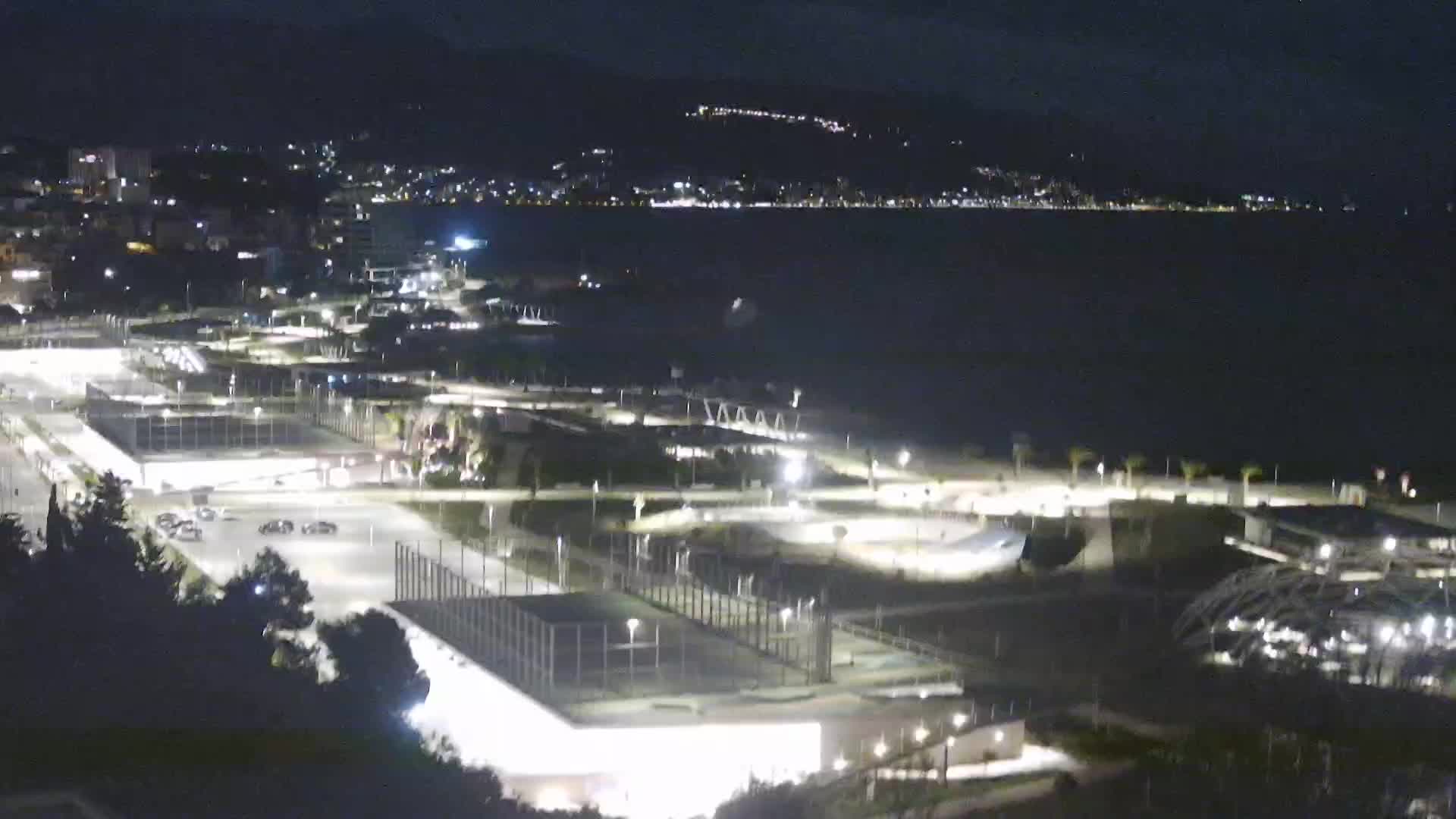 Plaža Žnjan in športni objekti – Split