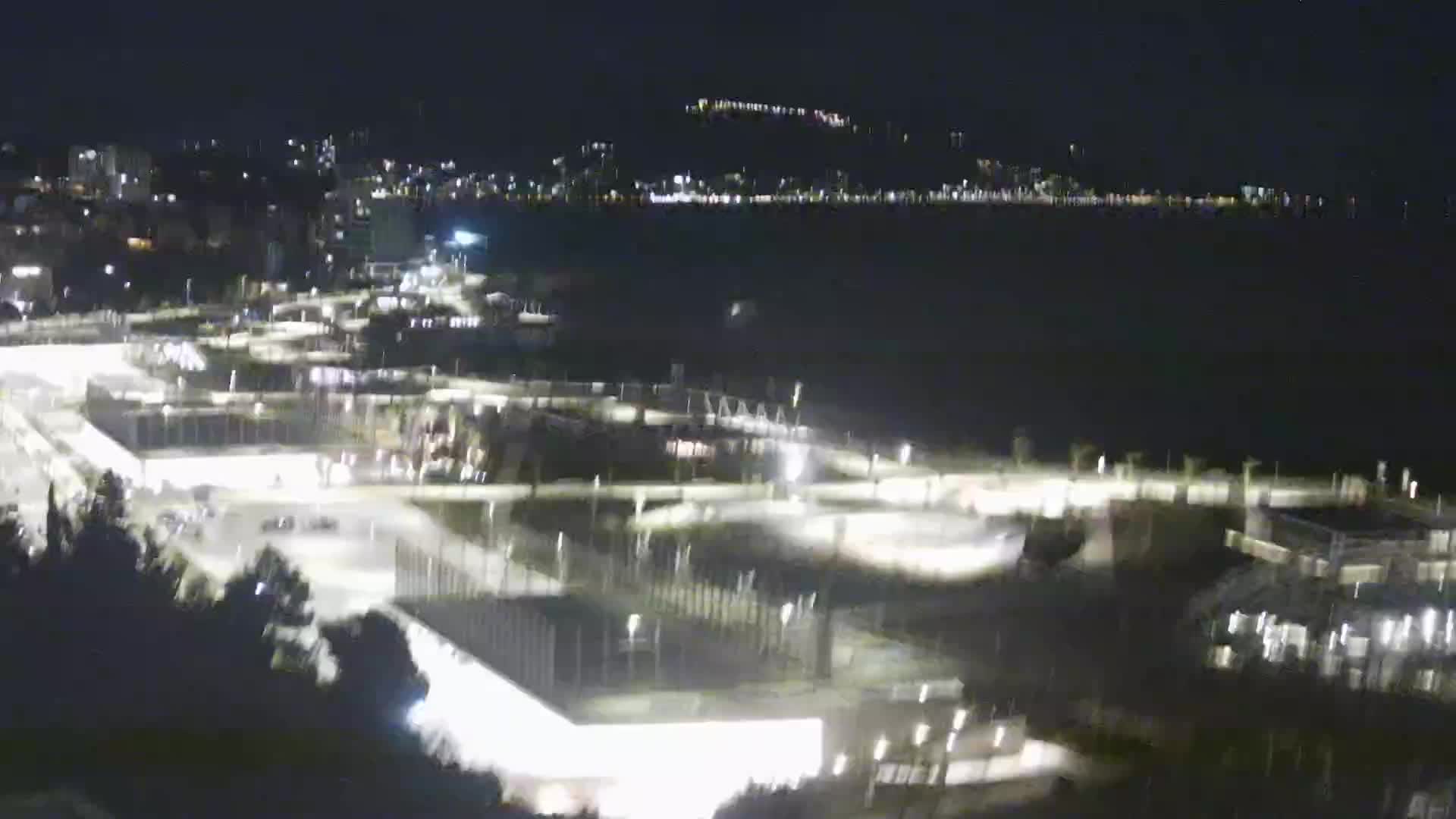 Plaža Žnjan in športni objekti – Split