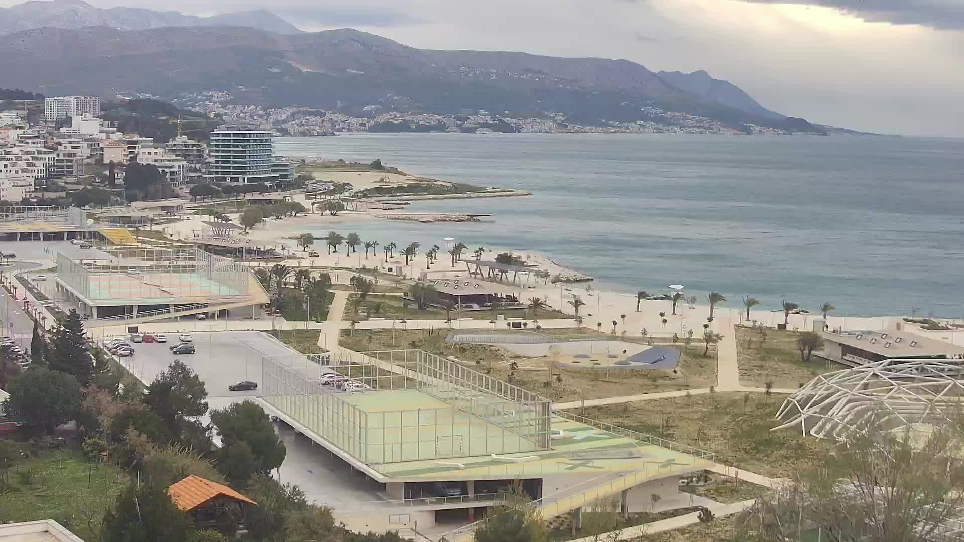 Plage Žnjan et installations sportives – Split