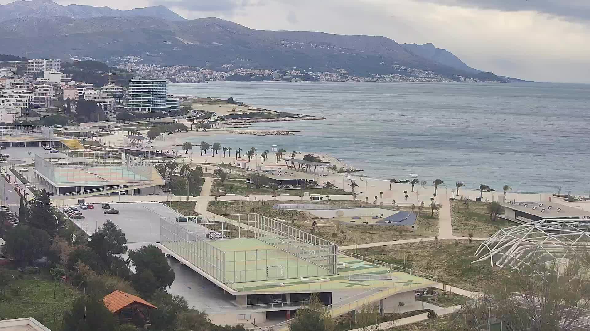 Plaža Žnjan in športni objekti – Split