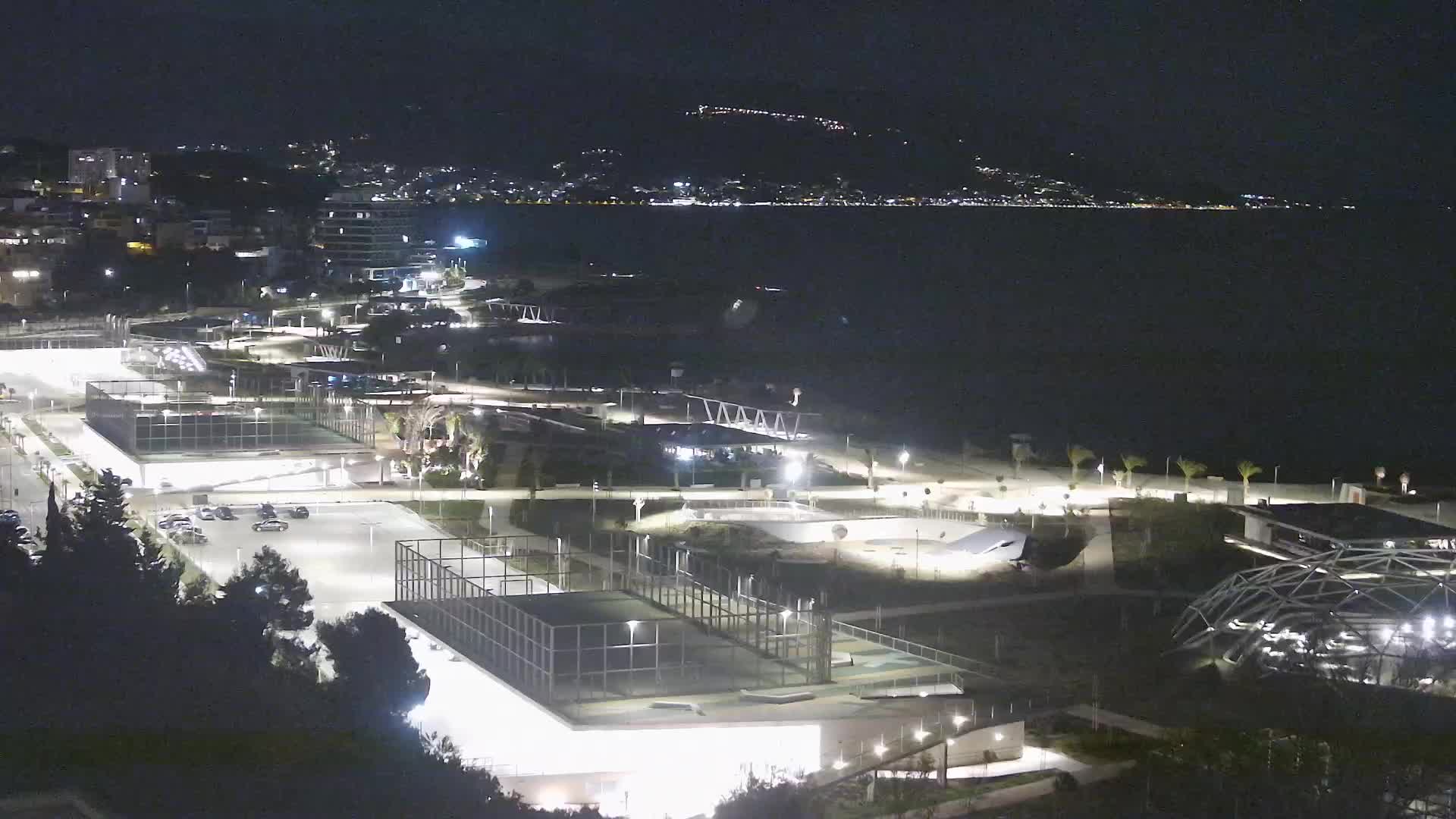 Playa Žnjan e instalaciones deportivas – Split