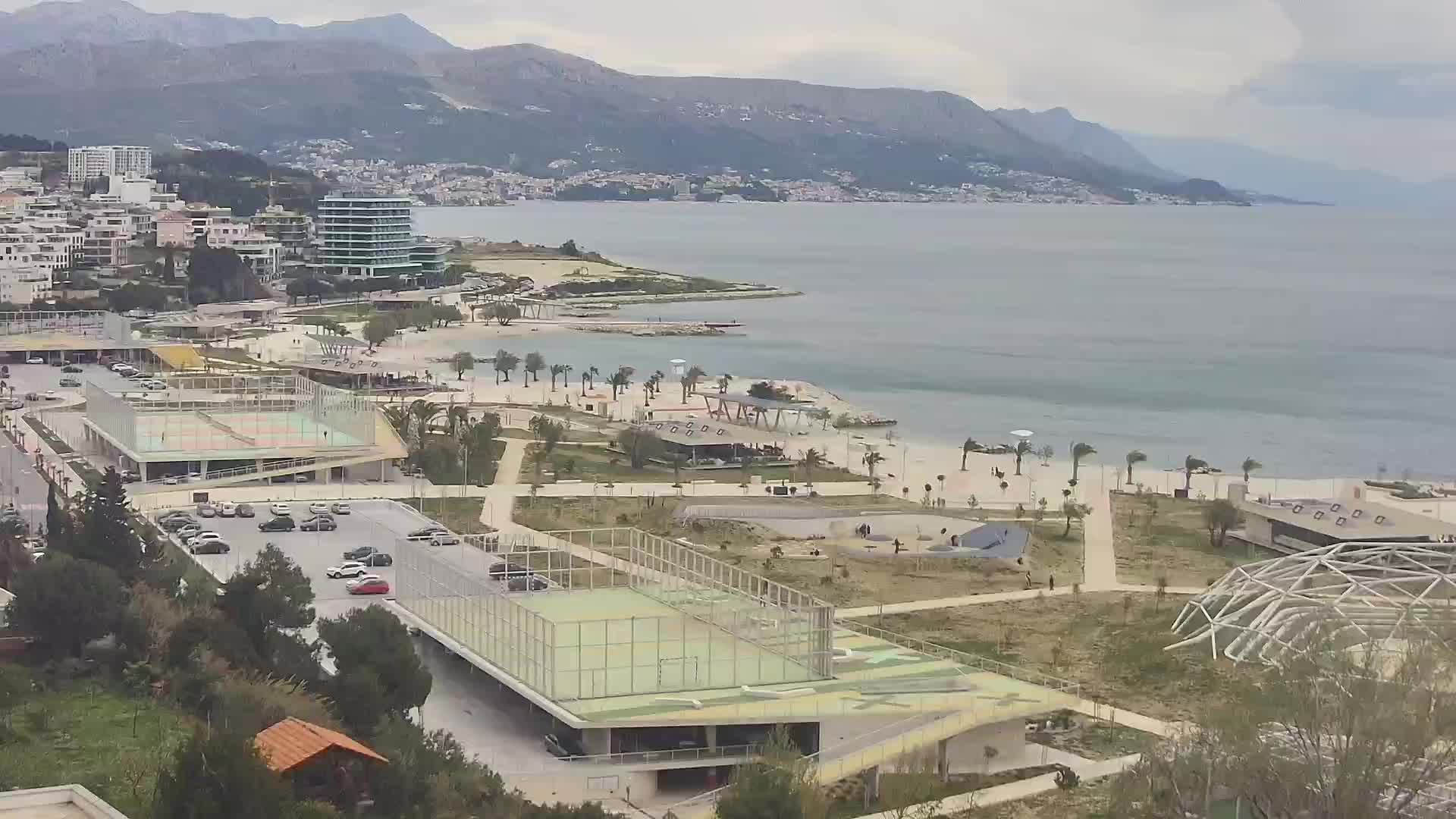 Plaža Žnjan in športni objekti – Split