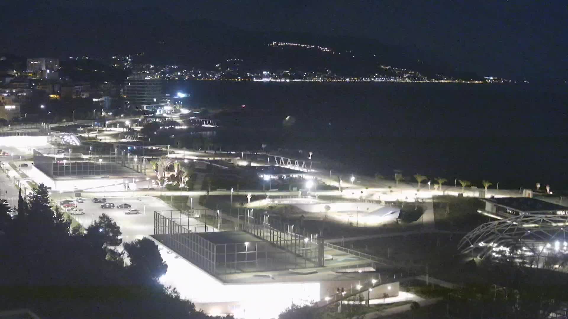 Plage Žnjan et installations sportives – Split