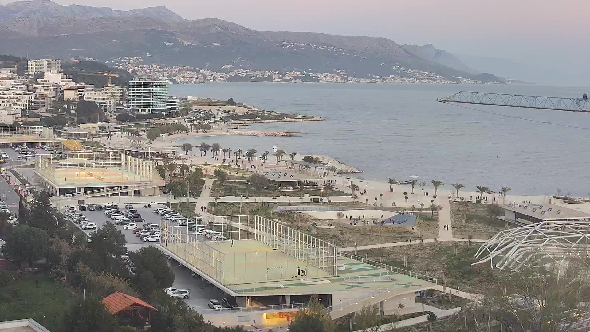 Playa Žnjan e instalaciones deportivas – Split